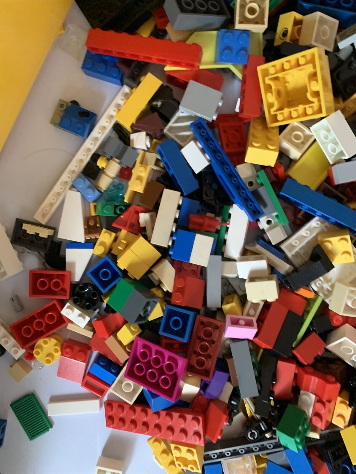 Lego Genuine bulk lot Assorted City Friends Small Pieces + Container 2.39kg