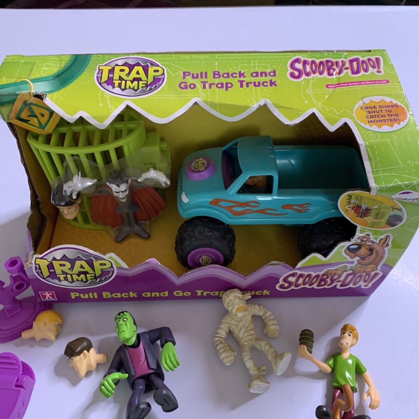 Scooby-Doo Trap Time Pull Back Truck & Characters