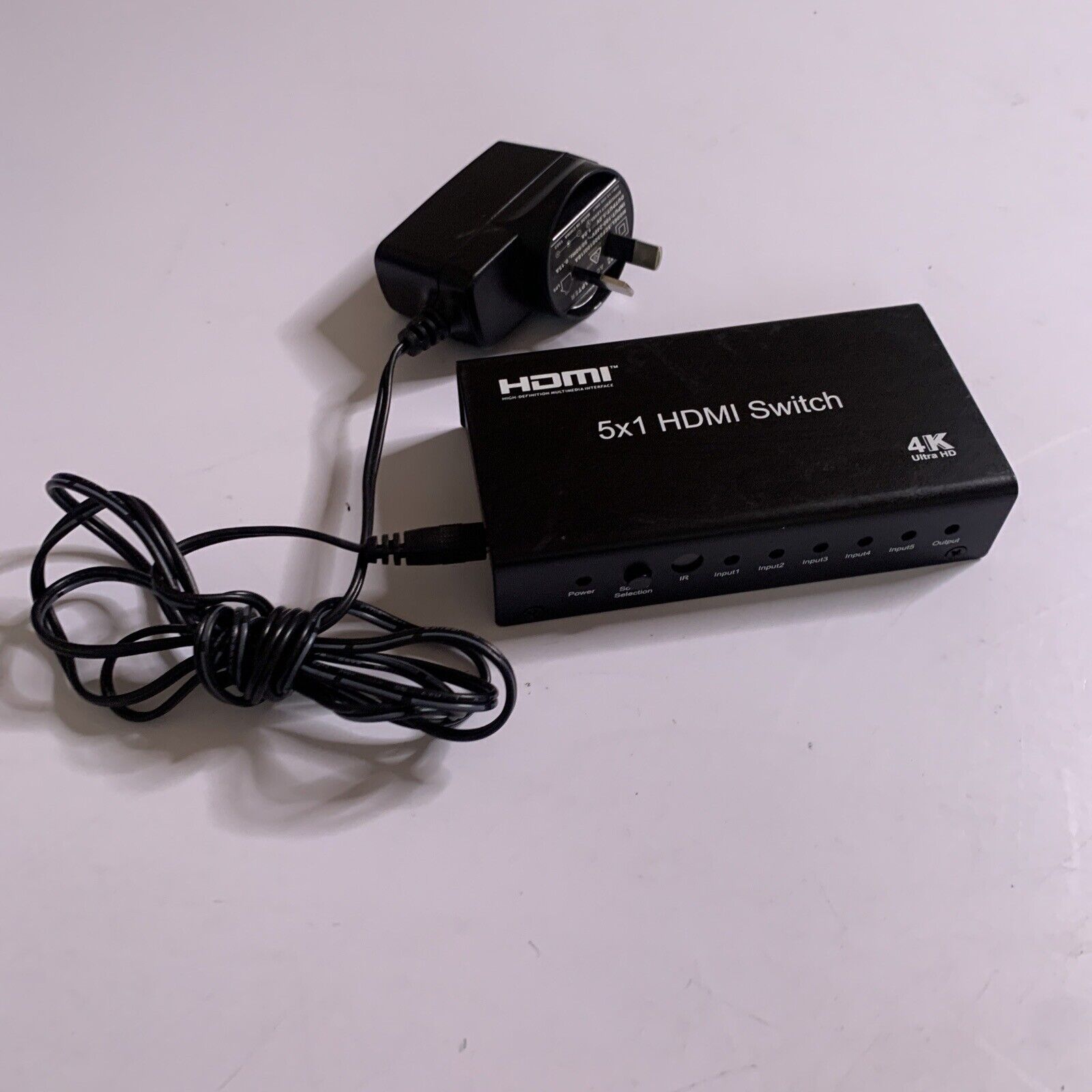 5-Port HDMI Switch 4K Ultra HD Switcher – Retro Unit