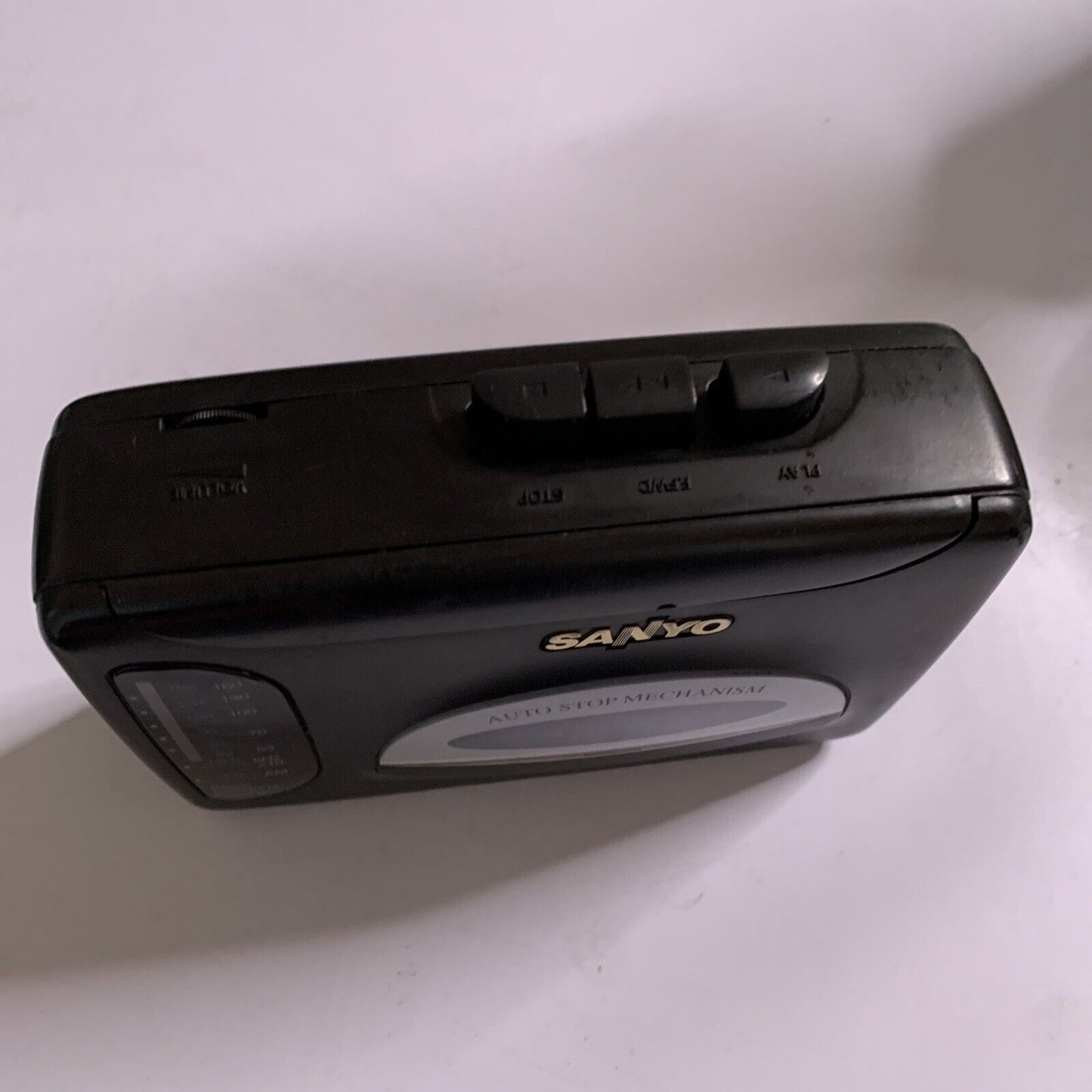 Sanyo VIP-30 Cassette Radio Player *battery Corroded For parts or repair