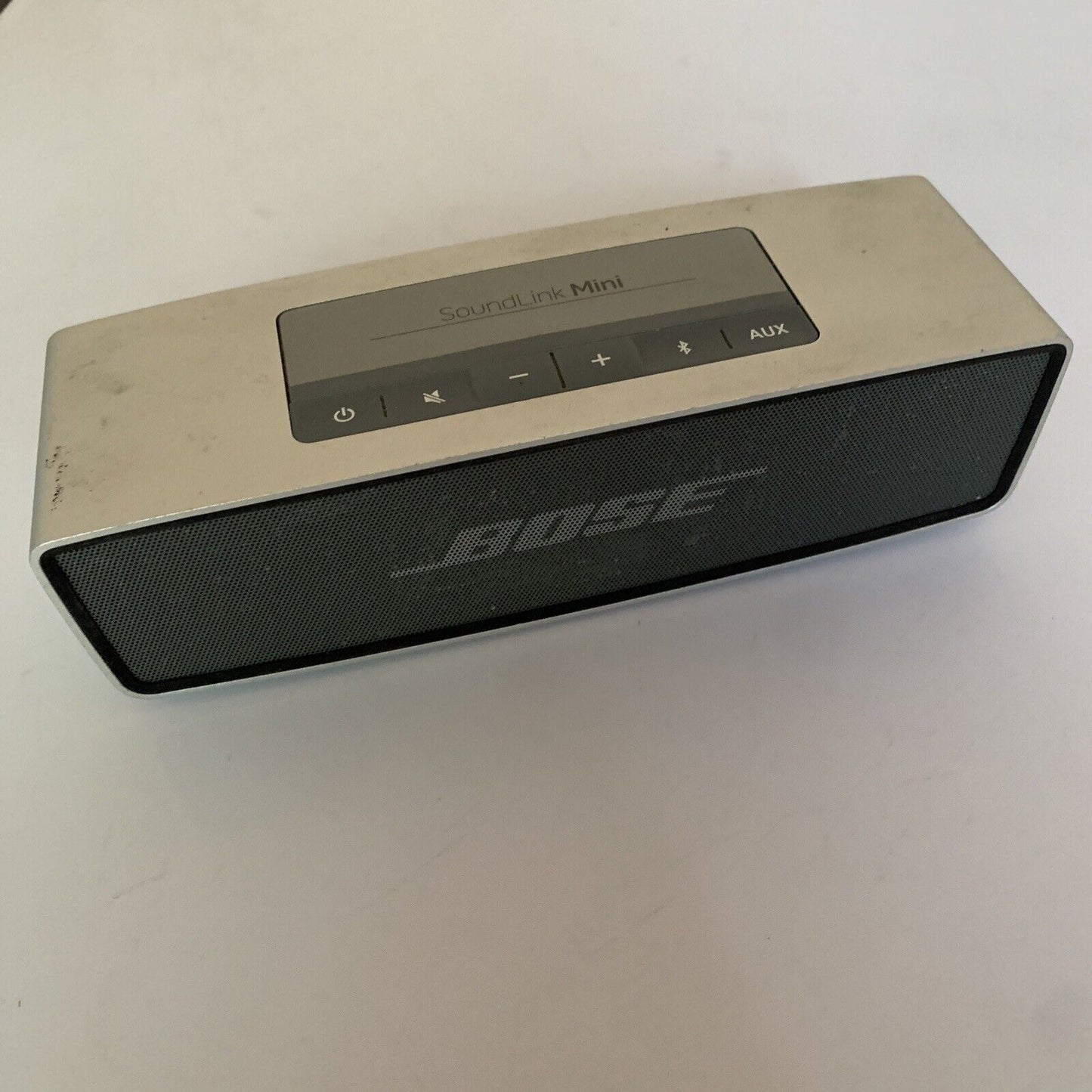 BOSE SoundLink Mini Bluetooth Speaker *for Parts Or Repair