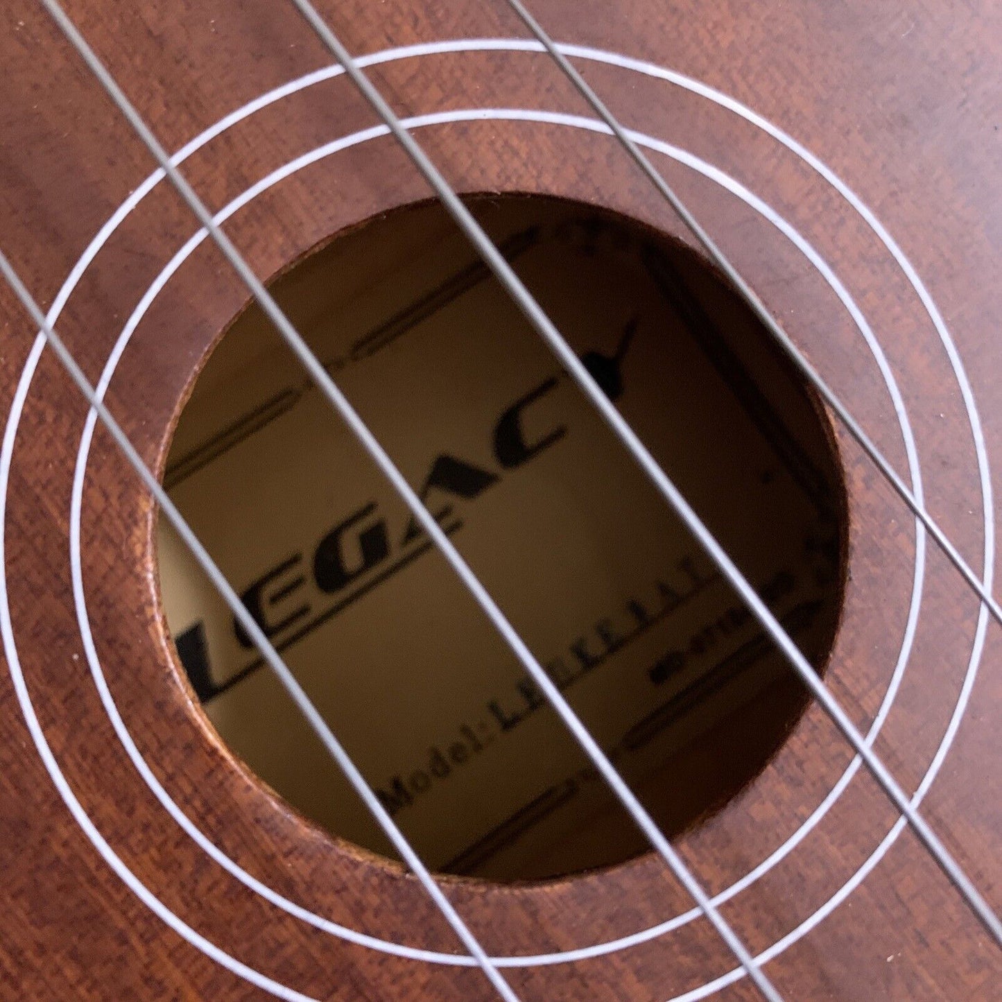 Legacy Ukulele Model Leukenat 4 String MD-07184-SG