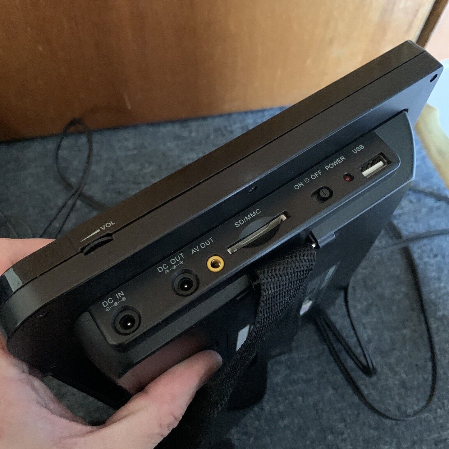 Rank Arena Dual Screen 9” Portable DVD Player Region 4