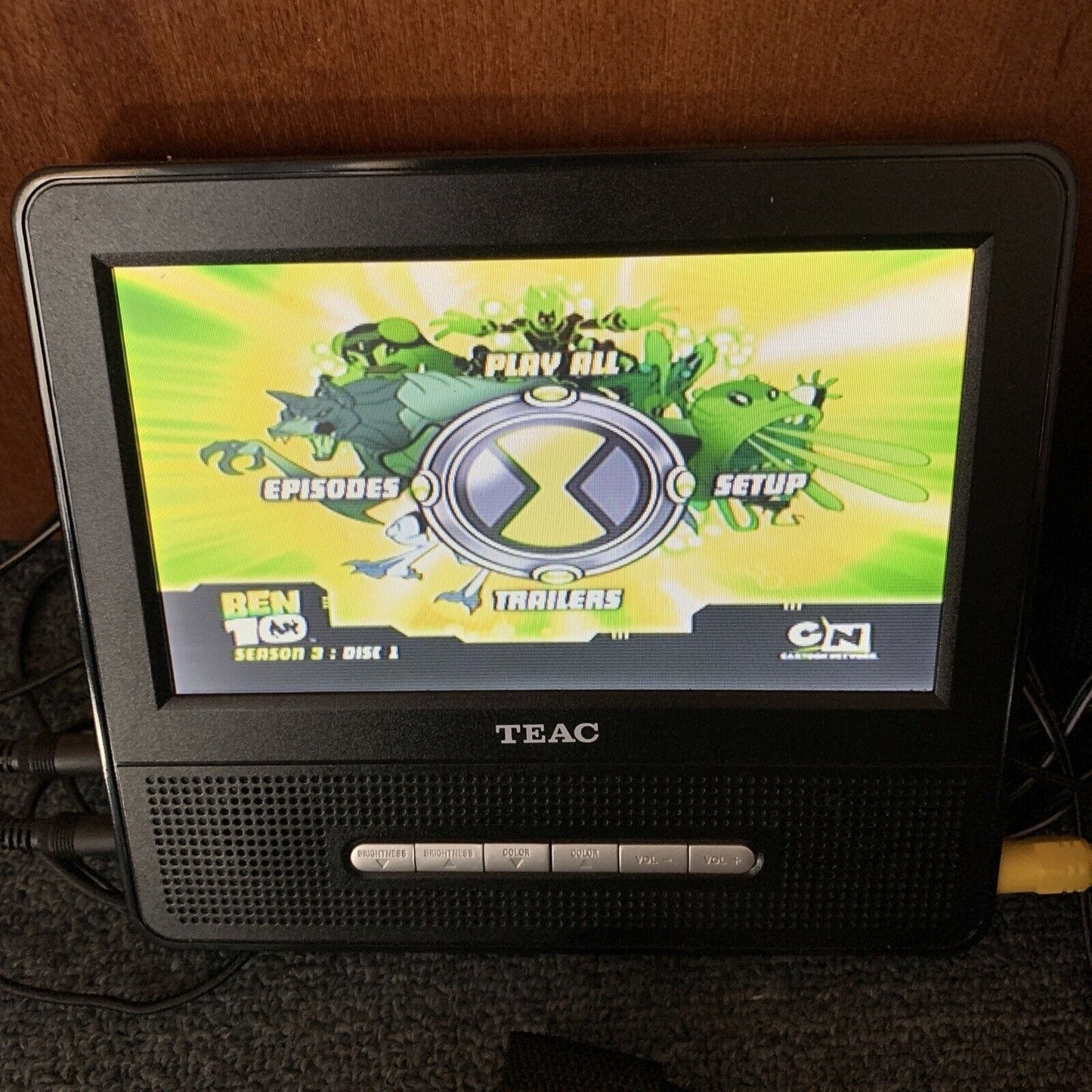 Teac Dual Portable 7” LCD DVD Player DVP373T