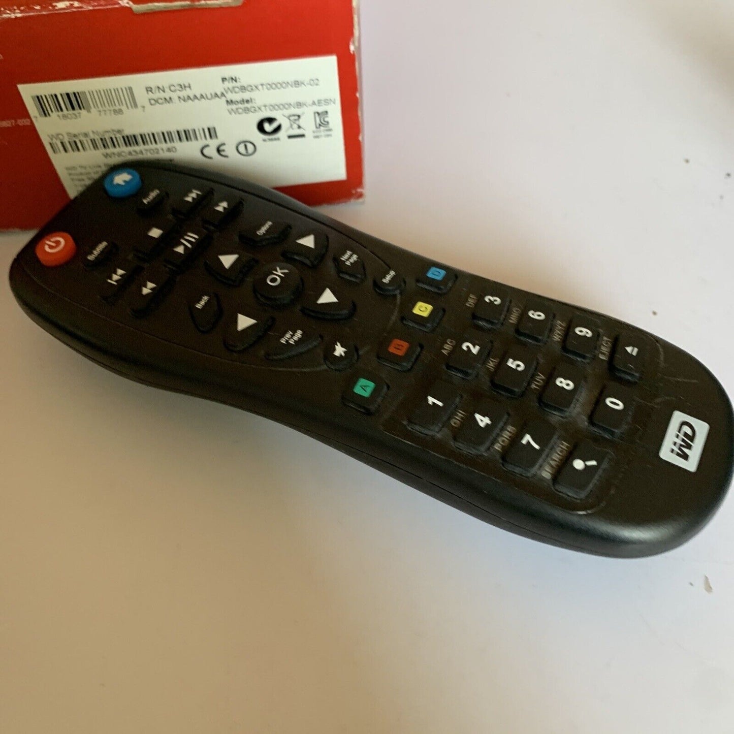 Western Digital WD TV Live Media Streamer WDBGXT0000NBK02