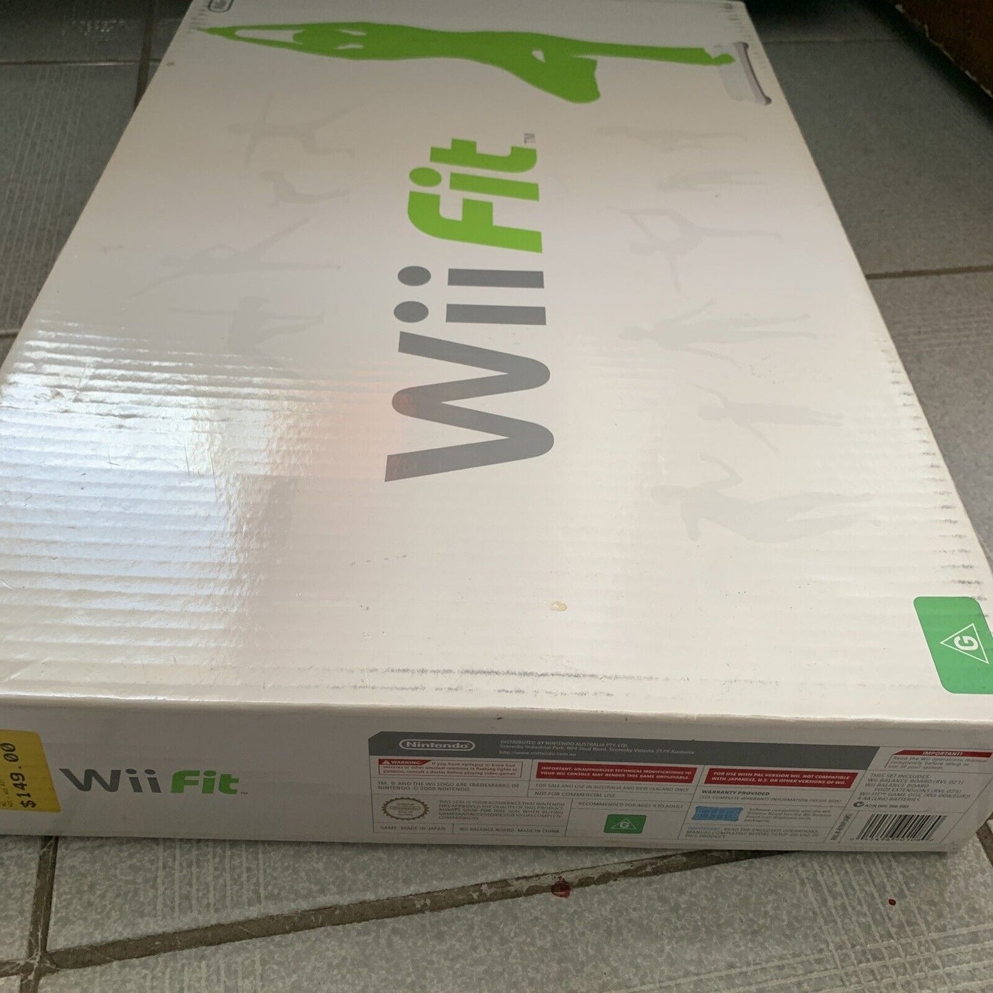 Nintendo Wii Fit Balance Board + Game Bundle