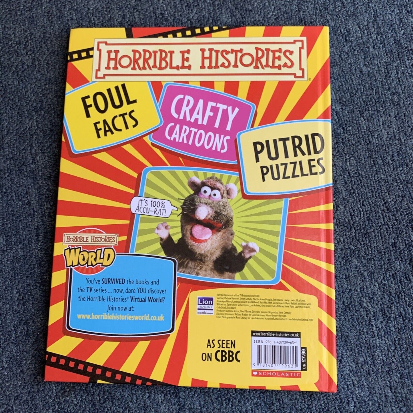 3x Horrible Histories Annual 2010-12 + Terrible Tomb Of Tutankhamun Books