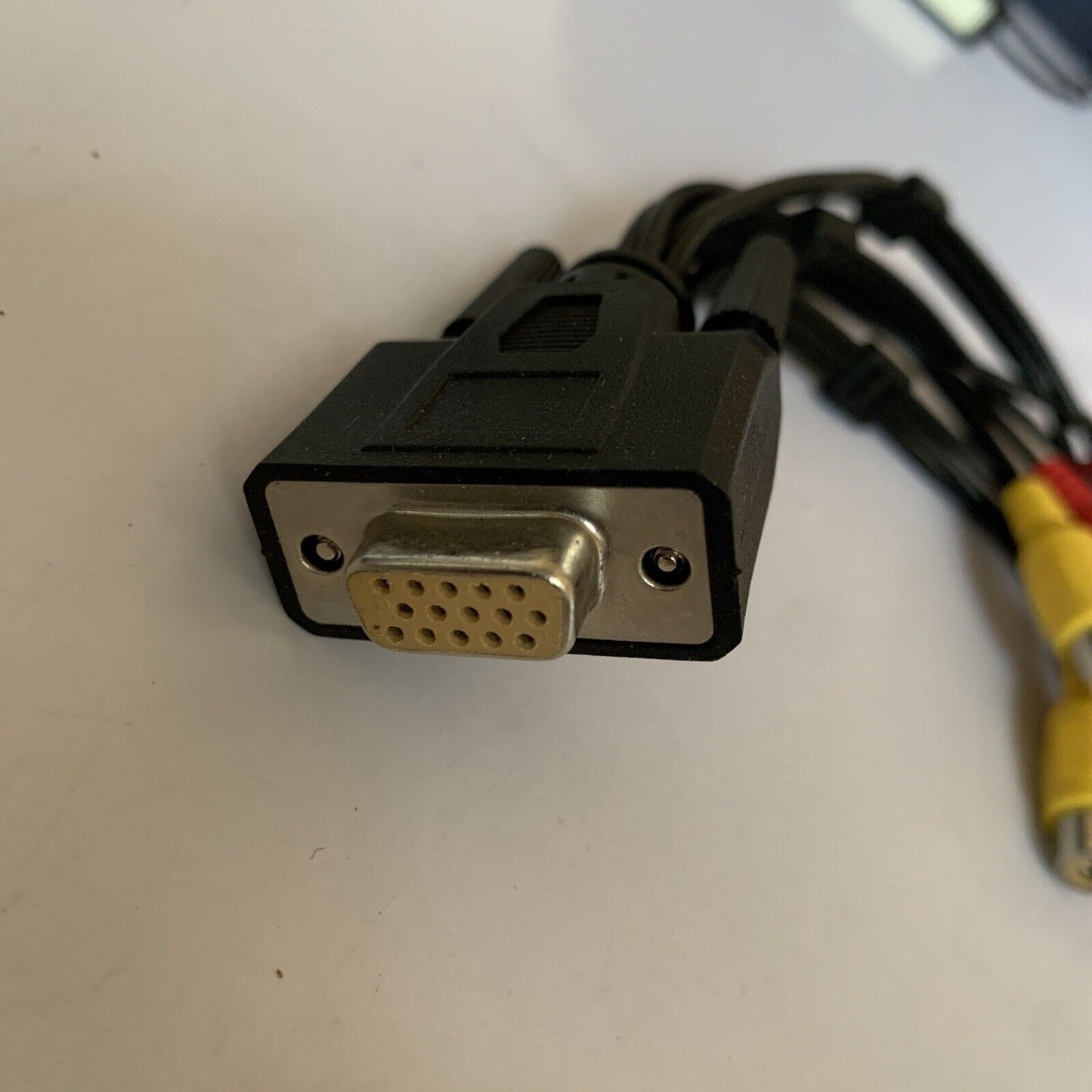 VGA DB15 Pin to 11x Composite RCA Cable