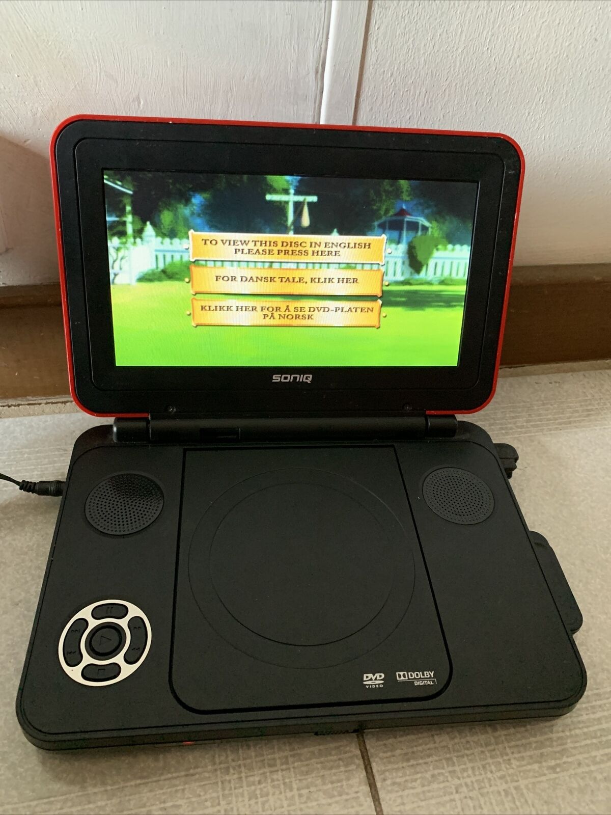 Soniq 9" Portable DVD Player Region 4 QMi92GR