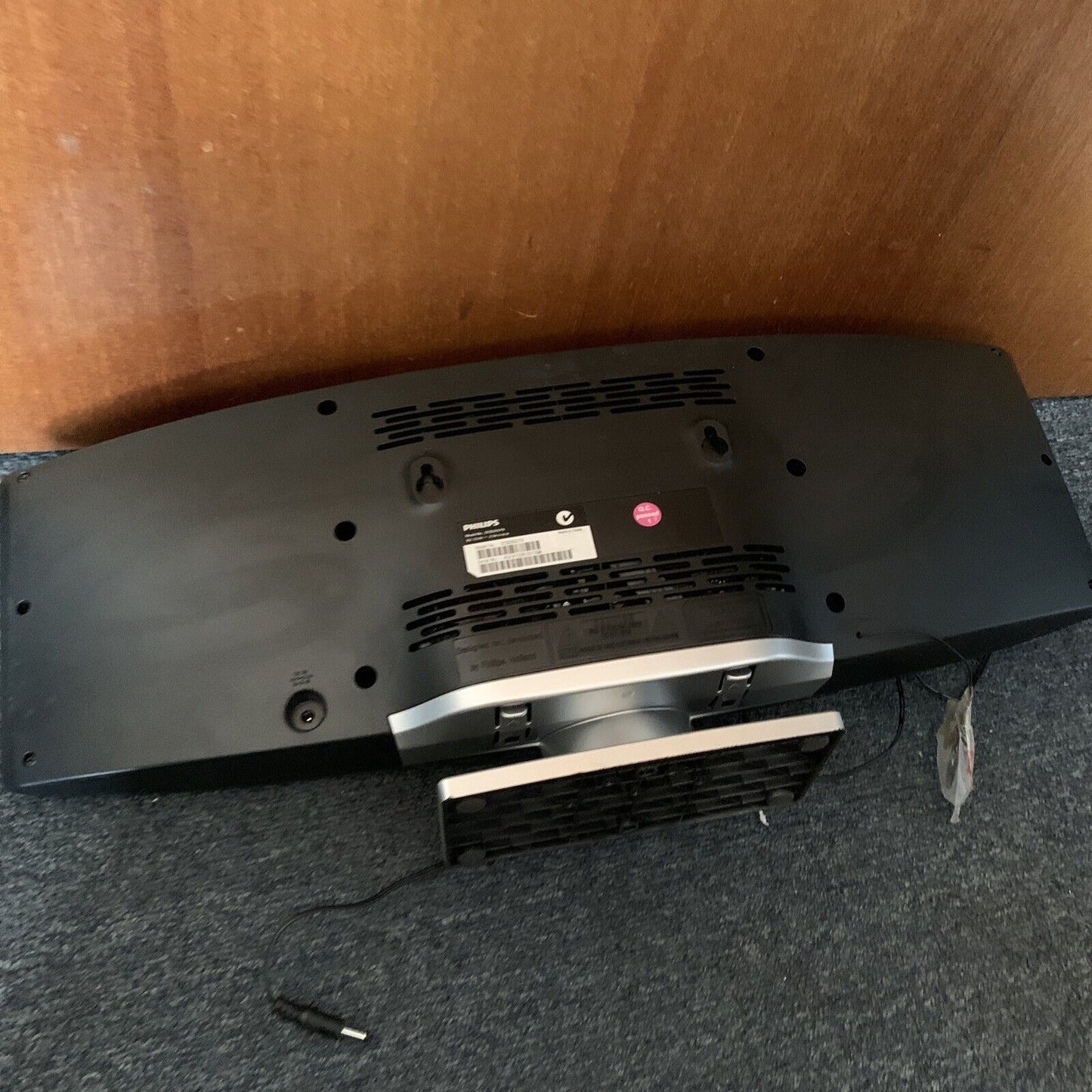 Philips DCB293/79 Speaker AUX iPod dock CD FM DAB+ Radio *CD Tray Not Opening
