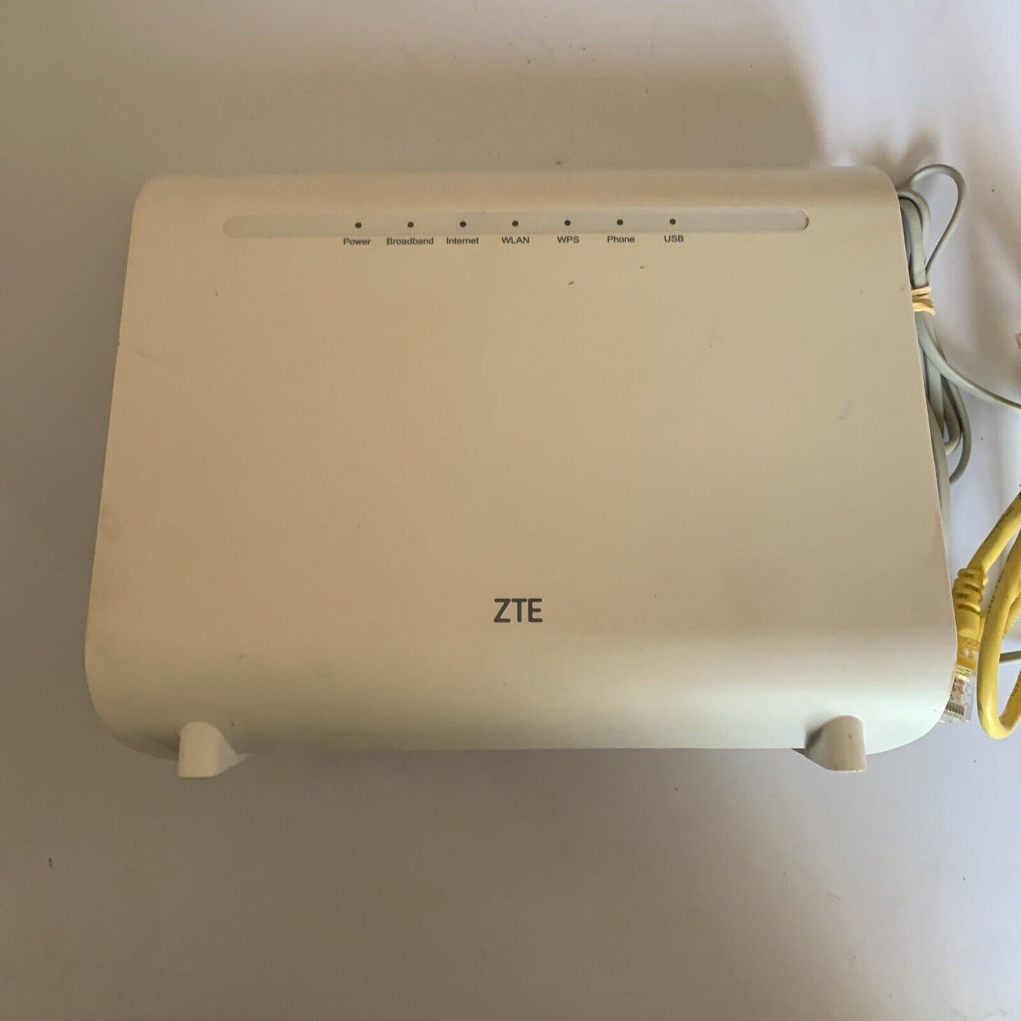 ZTE Home Gateway ZXHN H268A VoIP Wireless WiFi Router