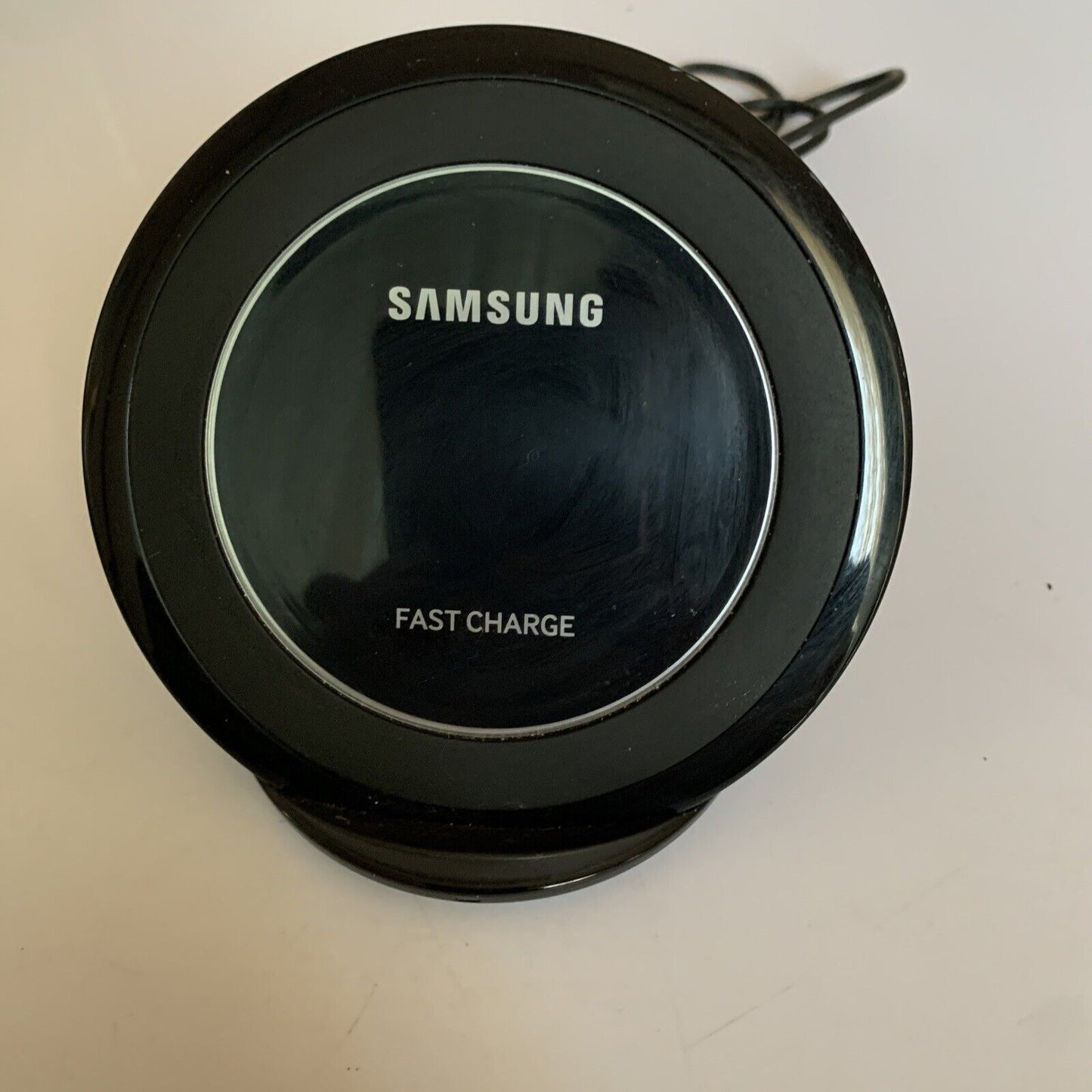 Official Samsung Fast Wireless Charger EP-NG930