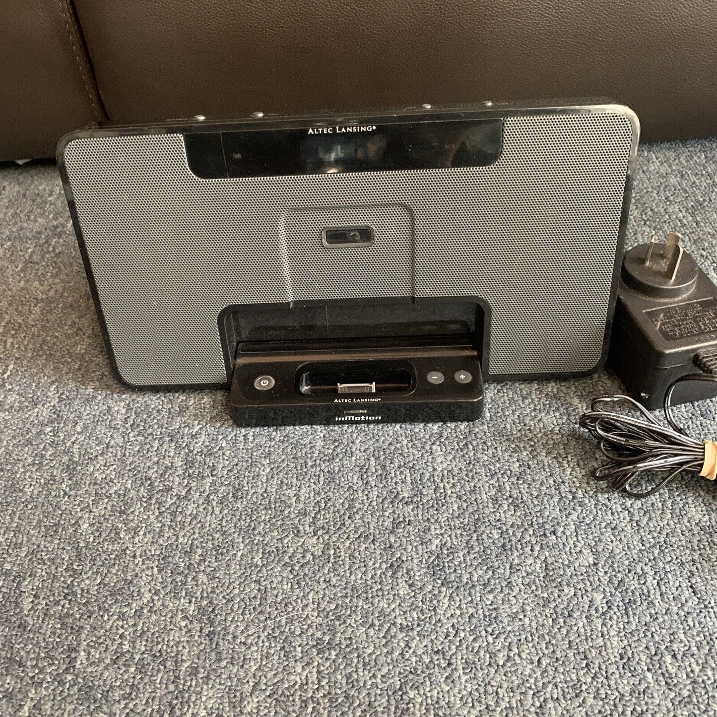 Altec Lansing Inmotion im600 Portable Speaker FM Radio *iPod Dock Not Working