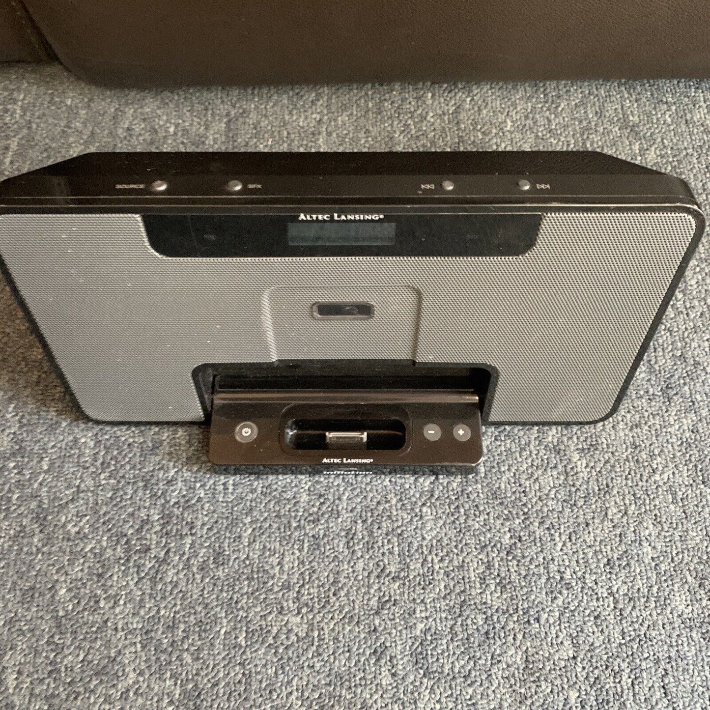 Altec Lansing Inmotion im600 Portable Speaker FM Radio *iPod Dock Not Working