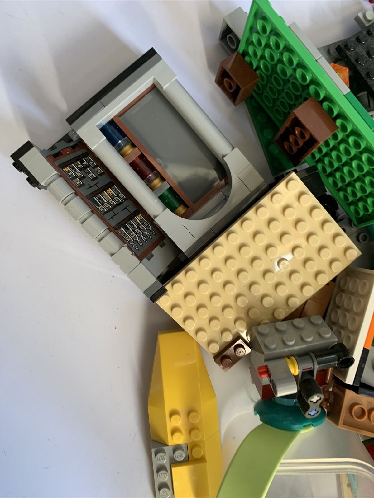 Genuine Official Lego Bulk Minecraft City Large and Small Pieces Lots 2.5kg