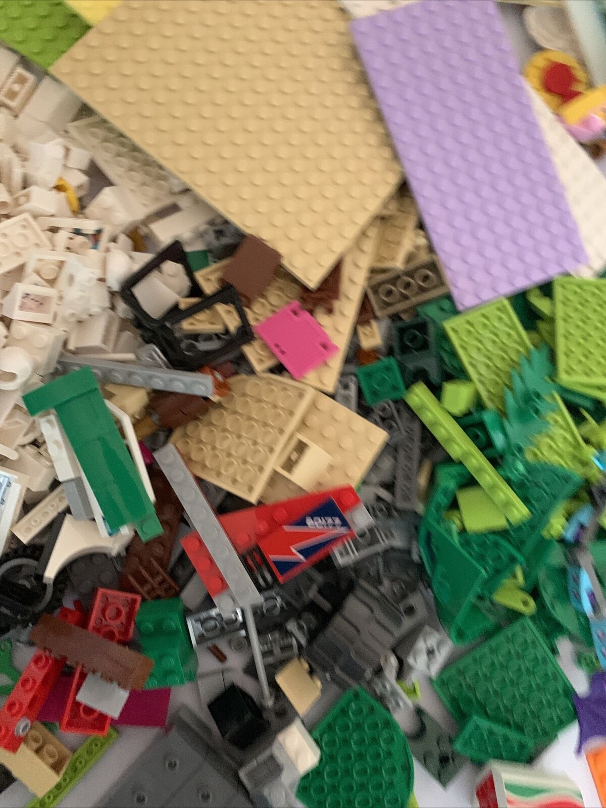 Lego Bulk Genuine Batman Lot Large and Small Pieces 1.86kg