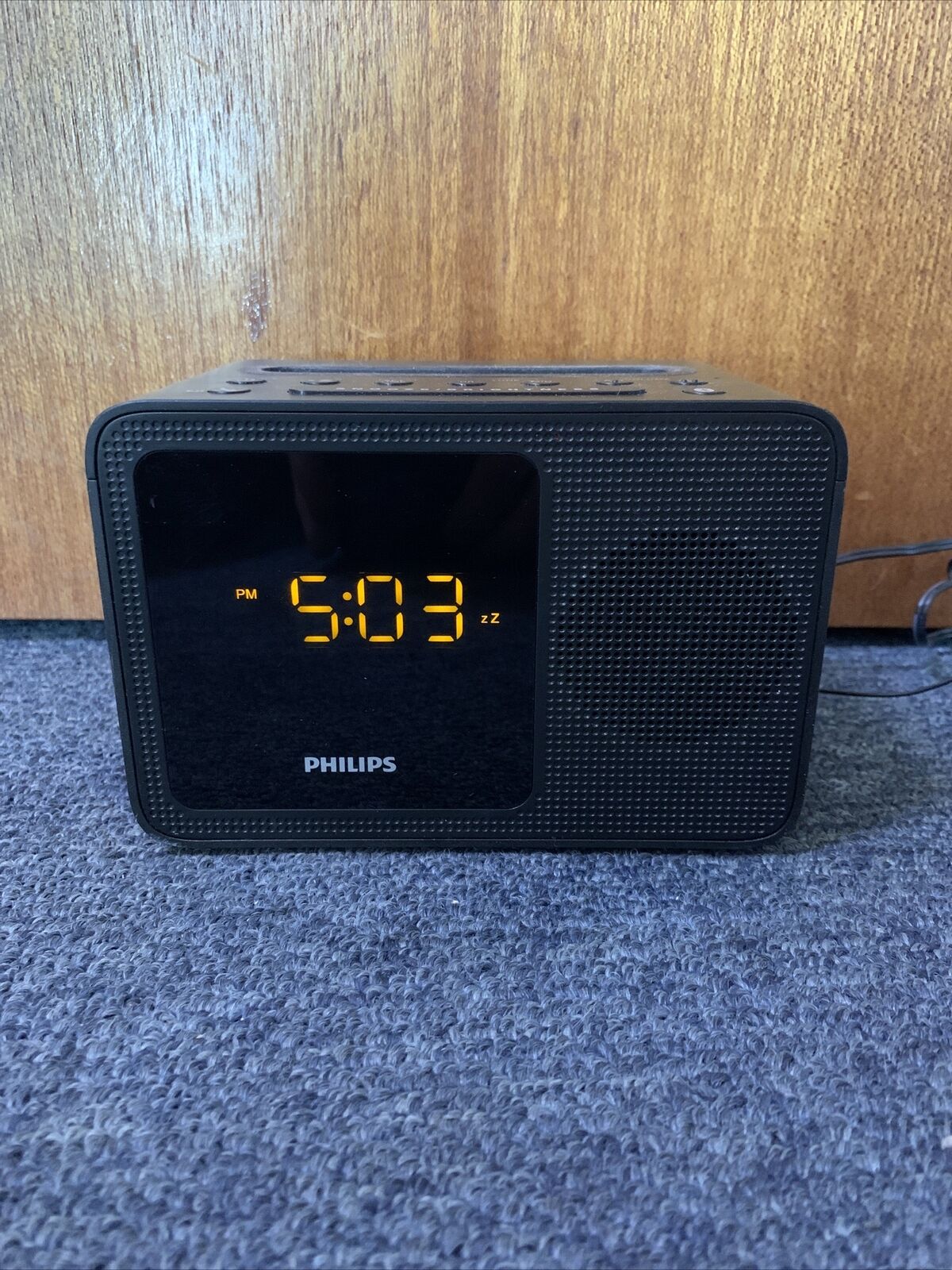 Philips AJT5300/79 Alarm Clock Radio Bluetooth Black Retro Unit