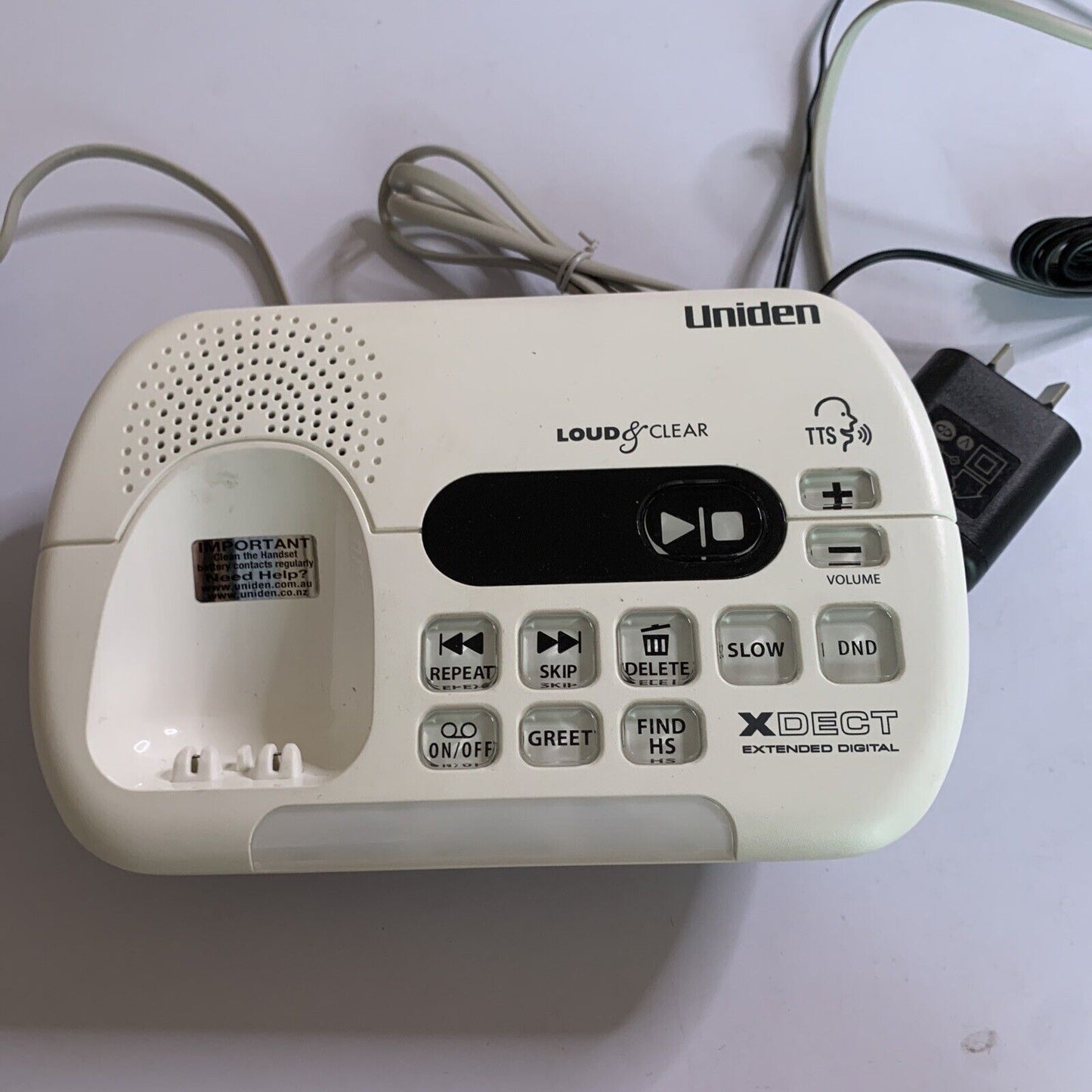 Uniden Loud & Clear Visual and Hearing Impaired Cordless Phone SSE35+1 NBN Ready