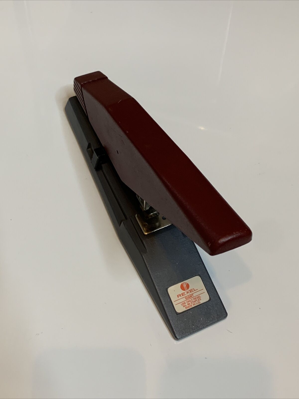 Rexel Giant Heavy Duty Stapler for Print or Office Room No.66 Made In Britain