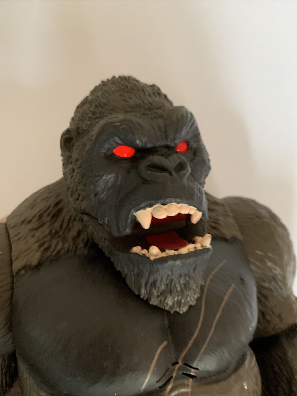 Godzilla vs Kong 13" Mega Punching Kong Playmates Action Figure 2020