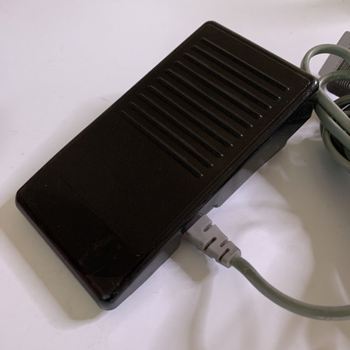 Brother Sewing Machine Foot Control Model N 3-Pin FC-304-53 – Retro Unit