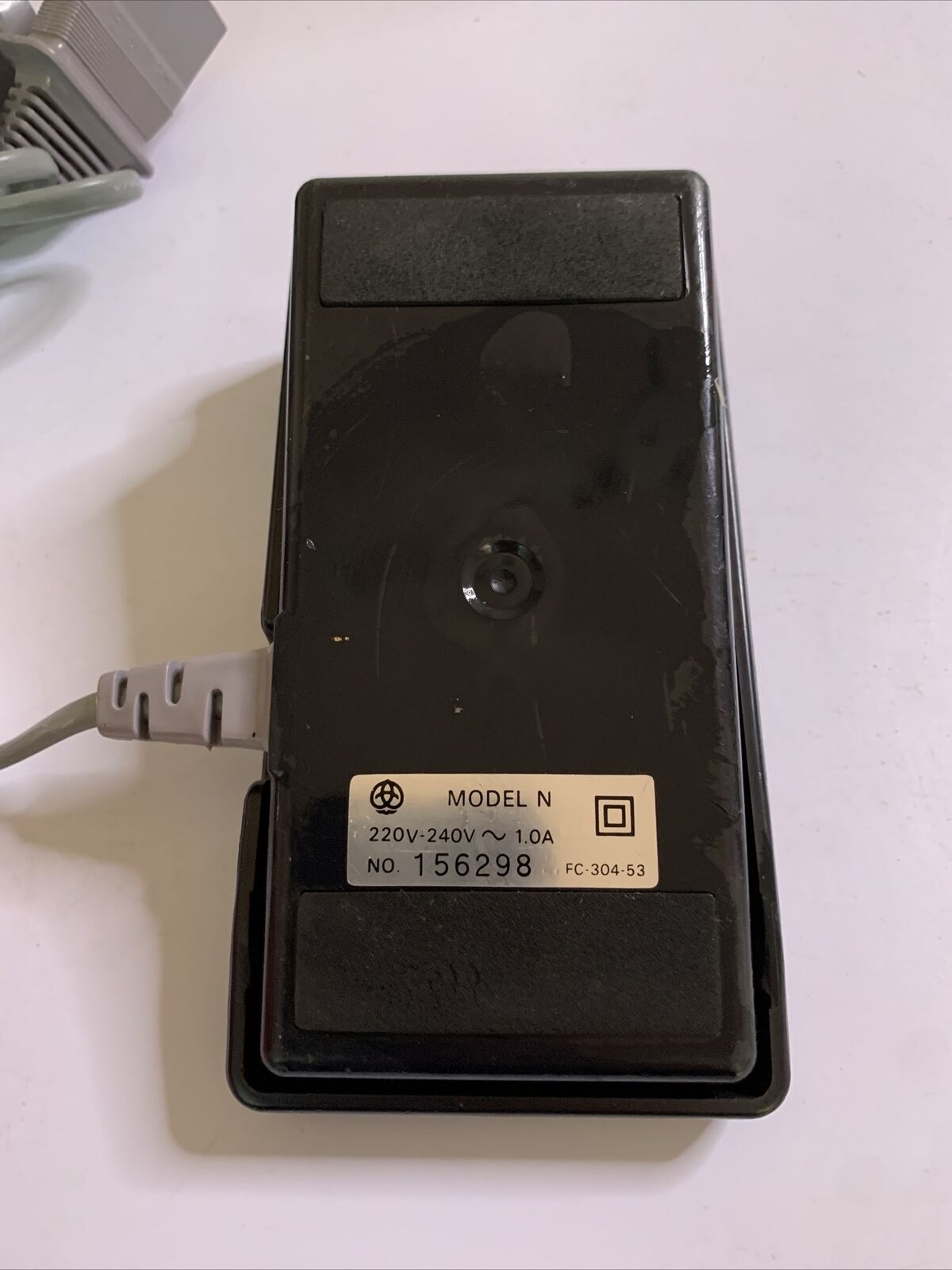 Brother Sewing Machine Foot Control Model N 3-Pin FC-304-53 – Retro Unit