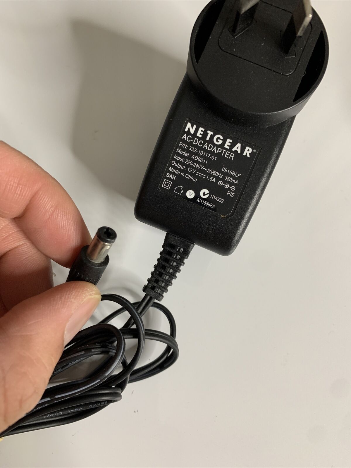 Genuine Netgear AC Adapter  AD6611 Power Supply 12v 1.5a for Router