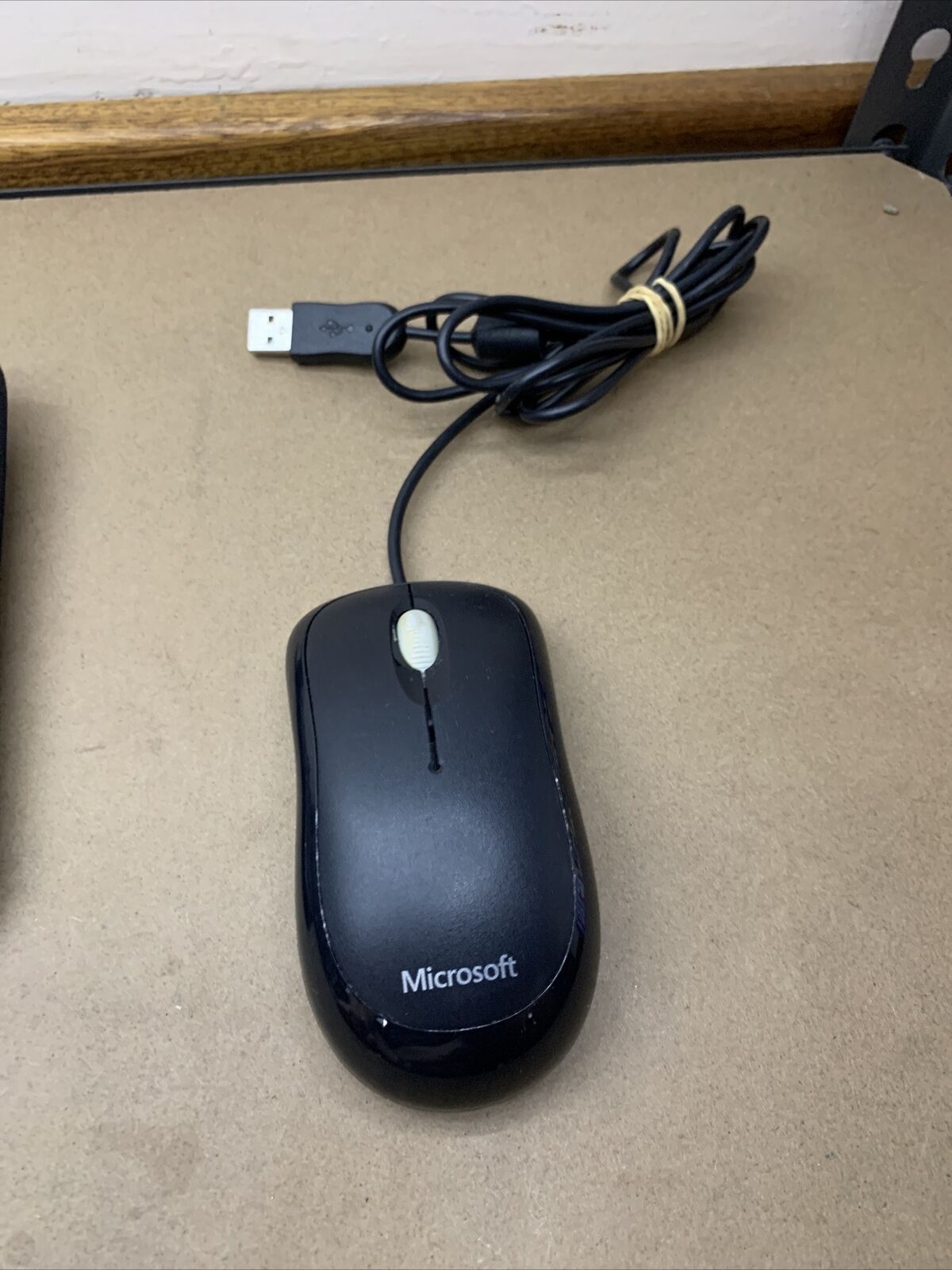 Microsoft Desktop 600 USB Wired Keyboard and Mouse Combo Black