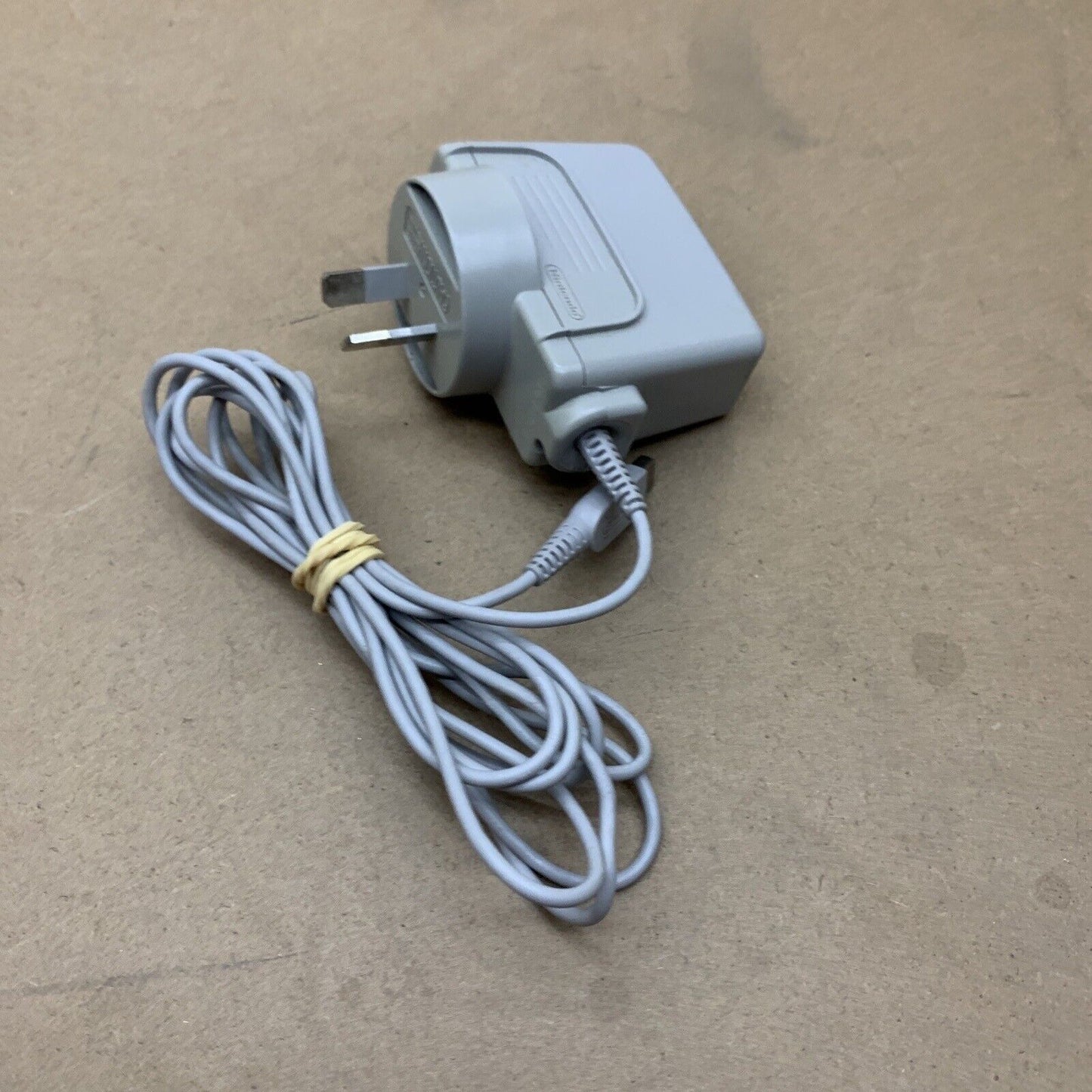 Genuine Nintendo 2DS 3DS LL XL DSi Charger AC Adapter Power Supply WAP-002(AUS)