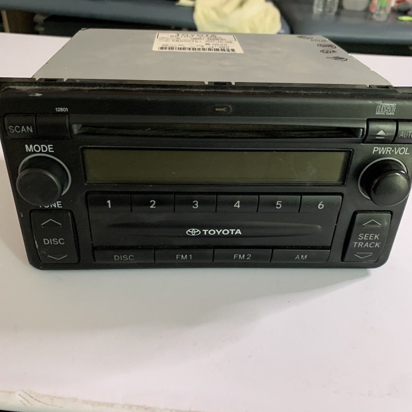 Toyota Camry Car Audio Dash CD Player 86100-YC290