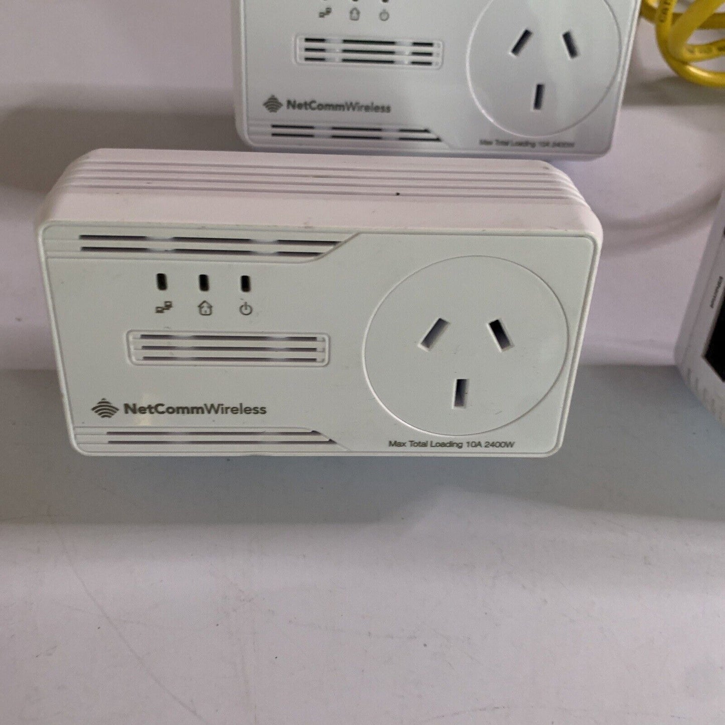 3x NetComm Wireless NP505 Powerline Adapter With AC Pass-Through ...