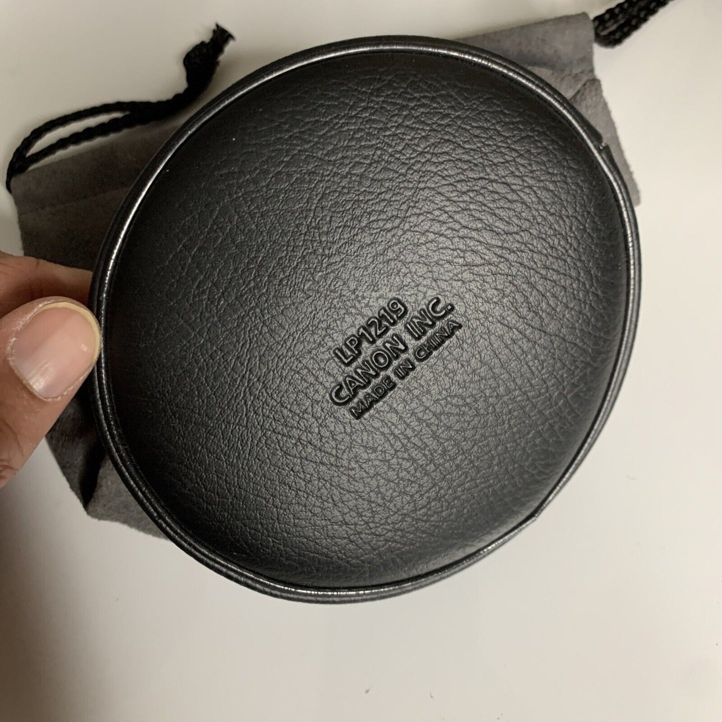 Genuine Canon LP1219 Soft Lens Case