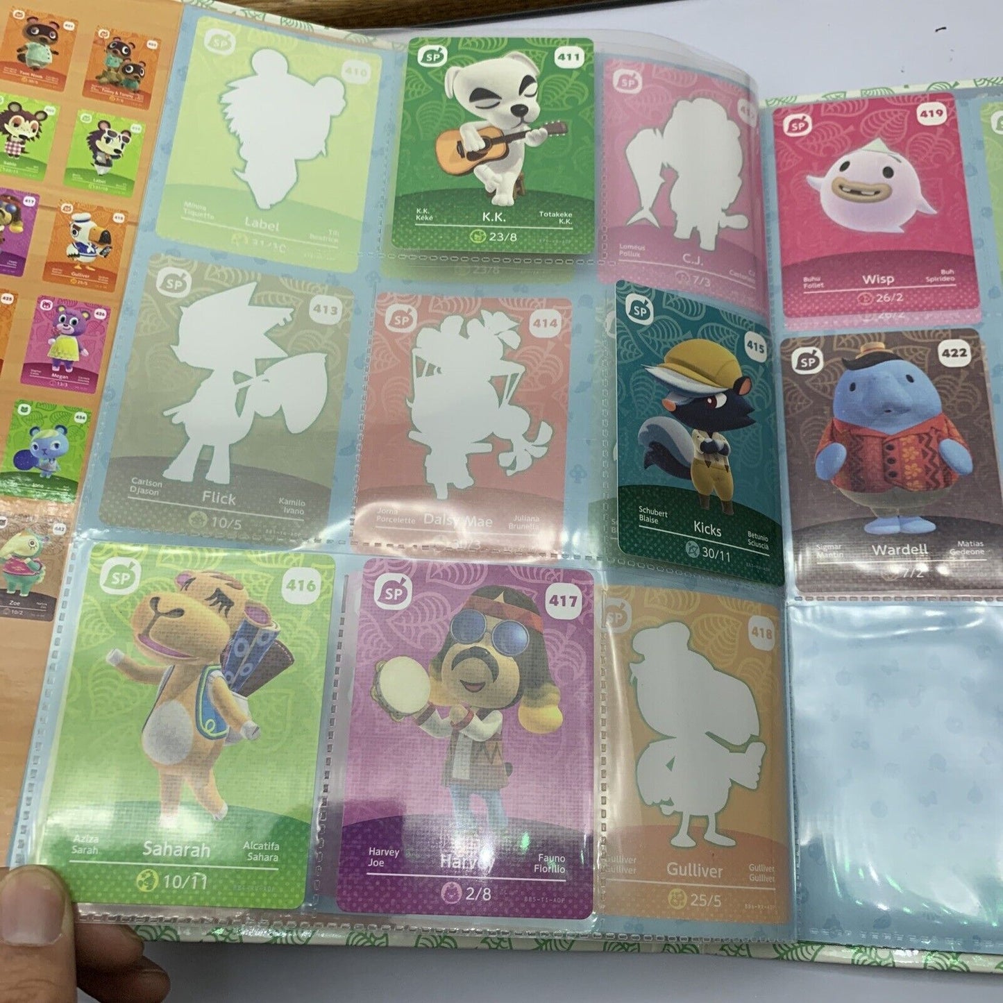 Nintendo Animal Crossing Amiibo Cards Series 5 Collectors Album with 27 Cards