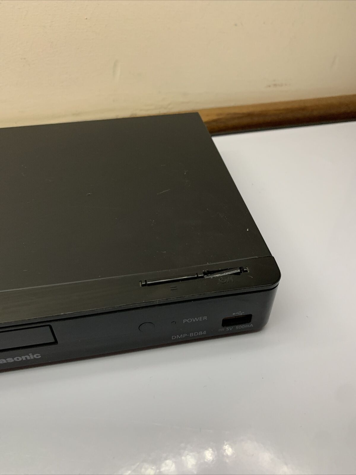 Panasonic Blu-ray Player and DVD player DMP-BD84 Region B 4