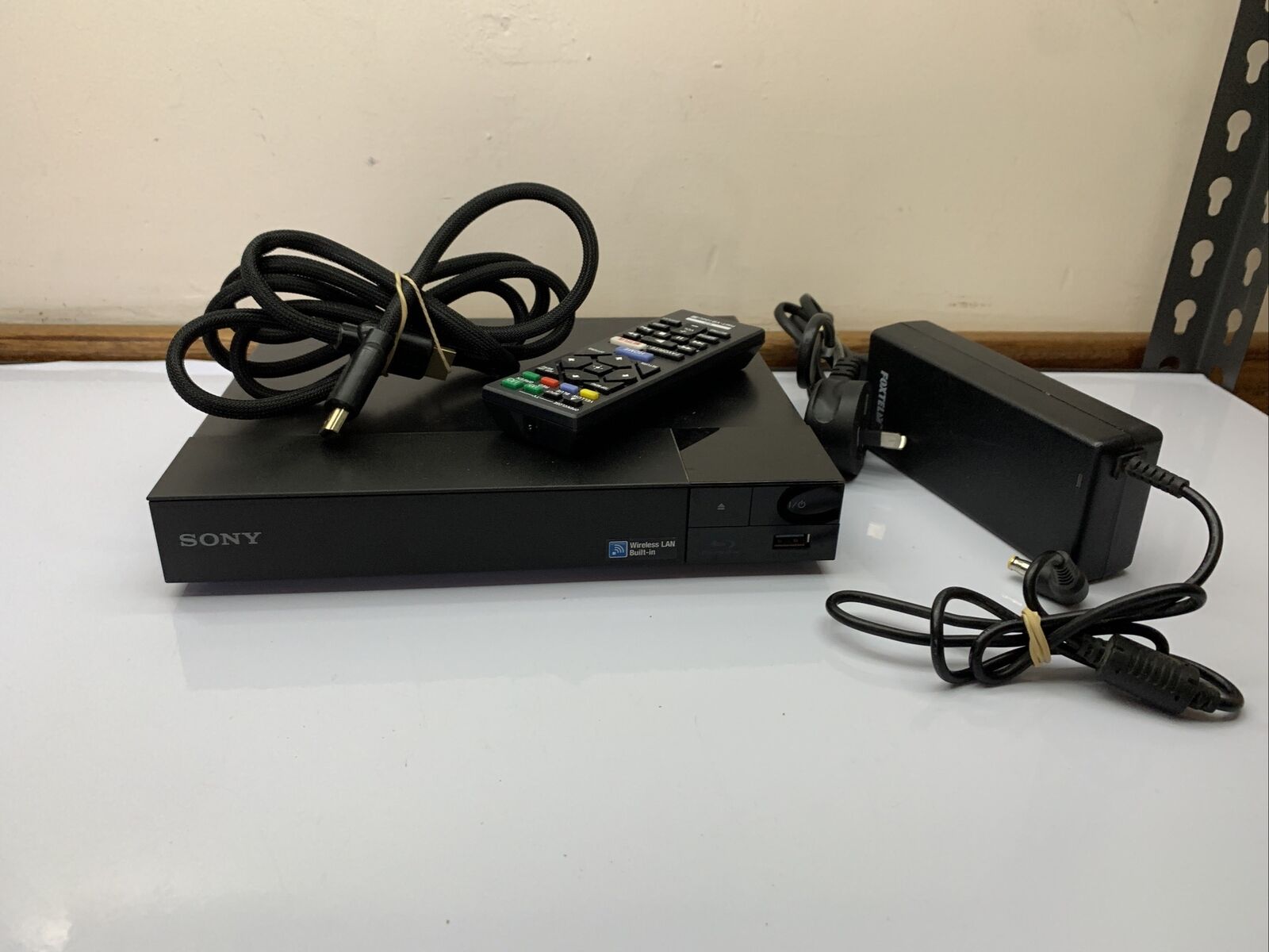 Sony Blu-ray DVD Player BDP-S3500 with Remote Control and HDMI – Retro Unit