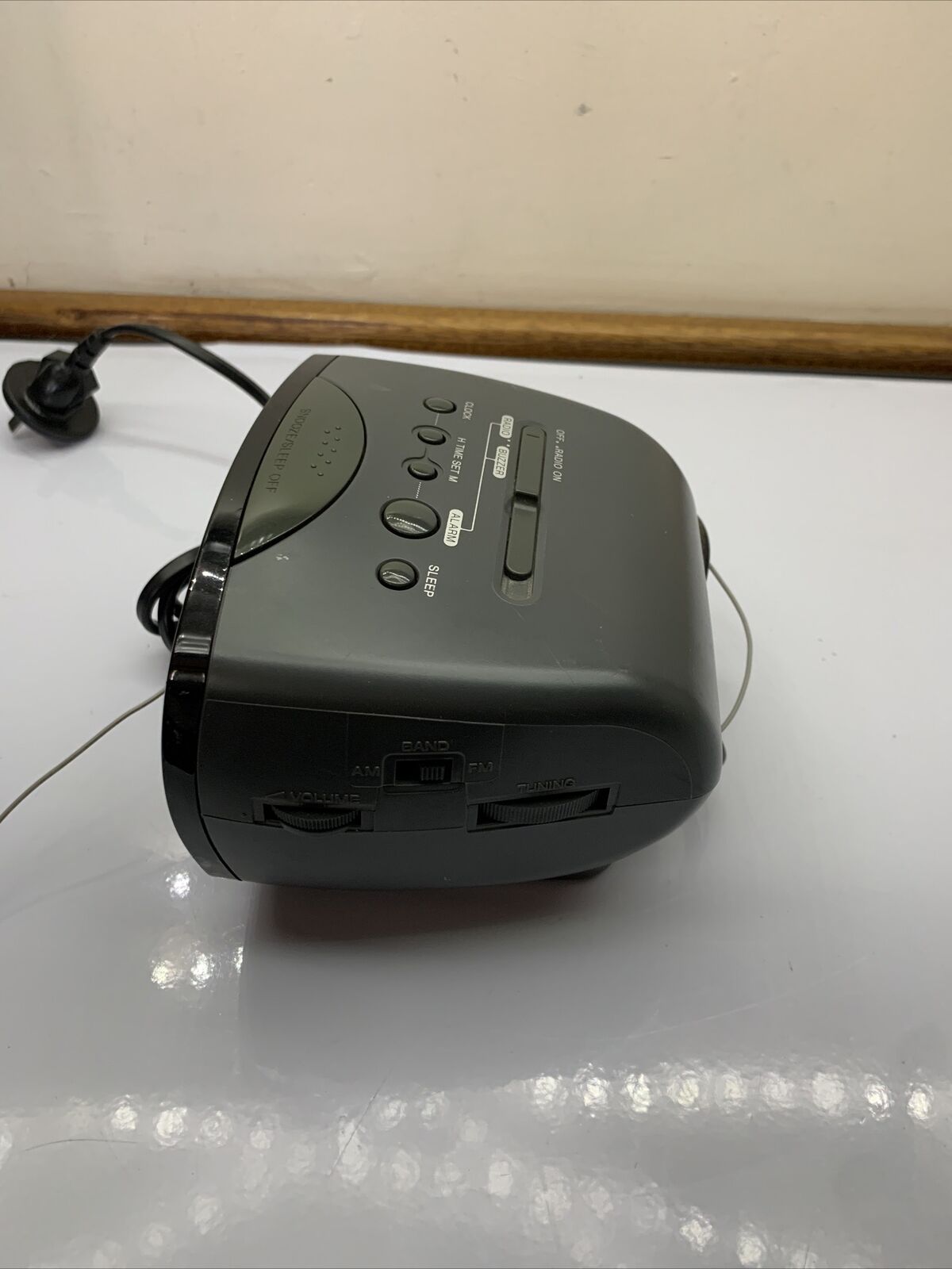 Sony Dream Machine ICF-C111 FM/AM Radio Alarm Clock