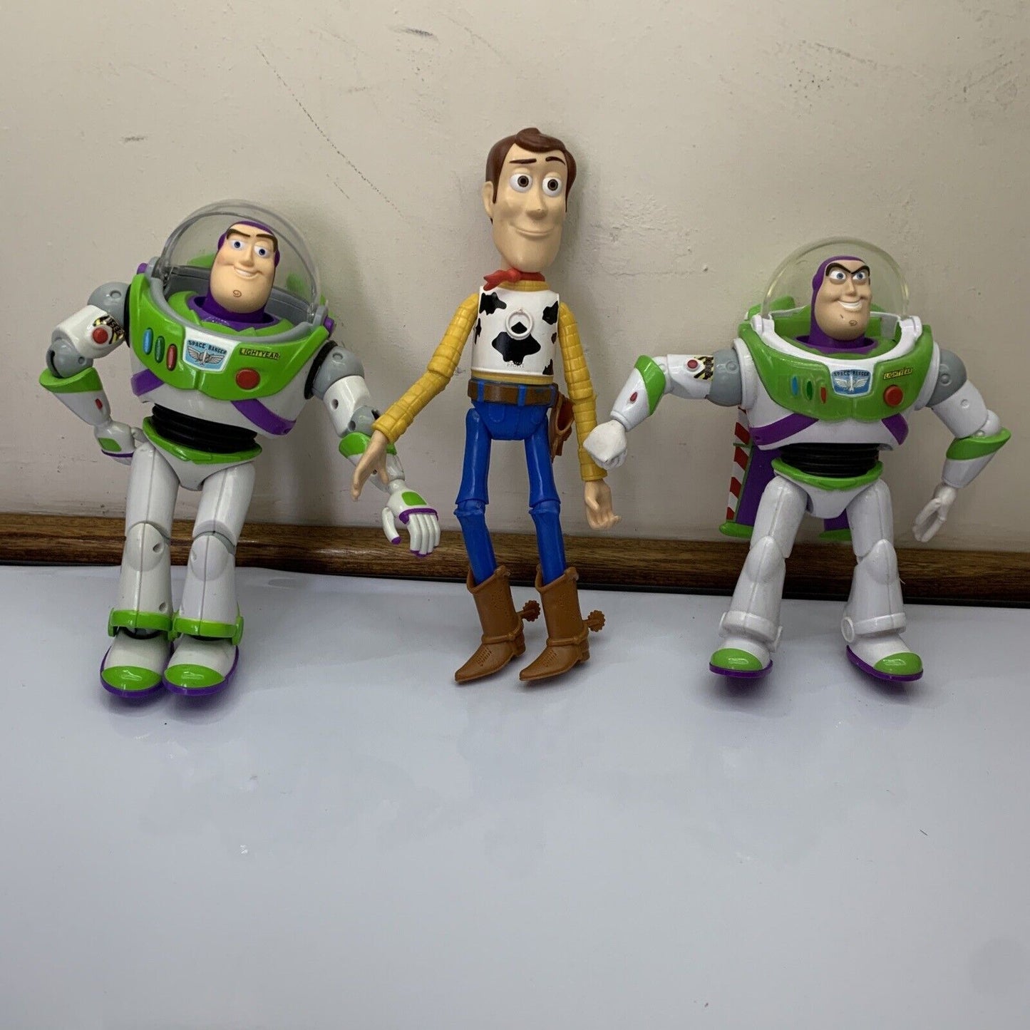 Genuine Disney Toy Story 2x Buzz Lightyear & Sheriff Woody 23cm Action Figure