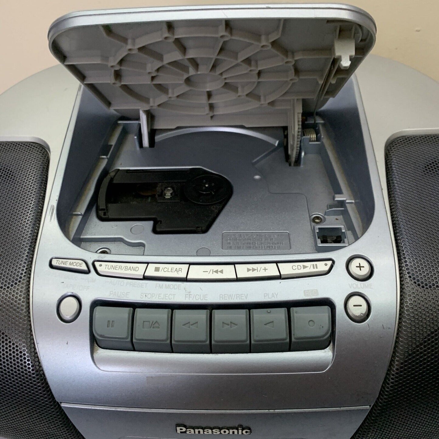 Panasonic RX-D26 CD Cassette AM/FM Player Recorder Boombox