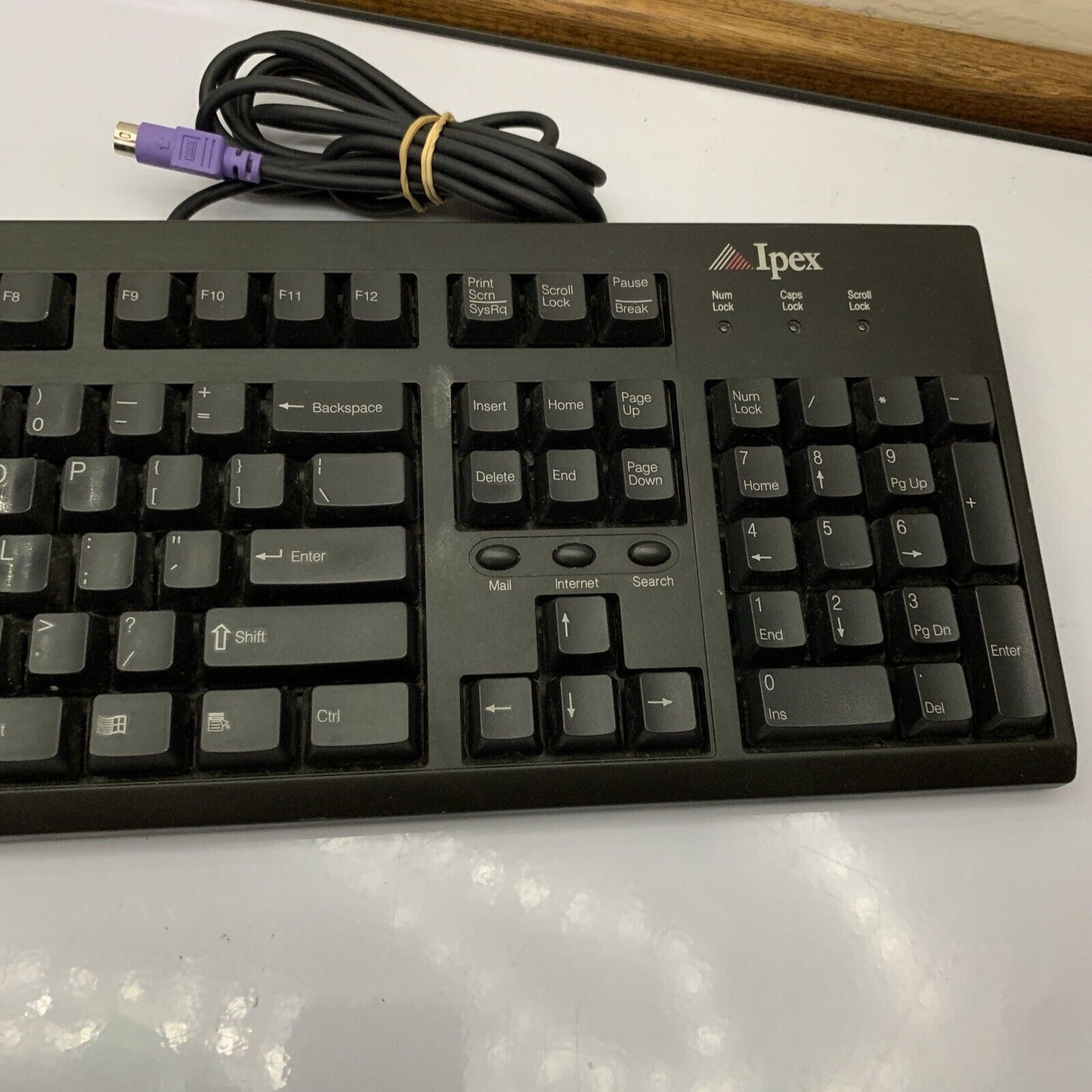 IPEX Computer Keyboard Wired PS/2 Black Model RT2958TW P/N 128304-301