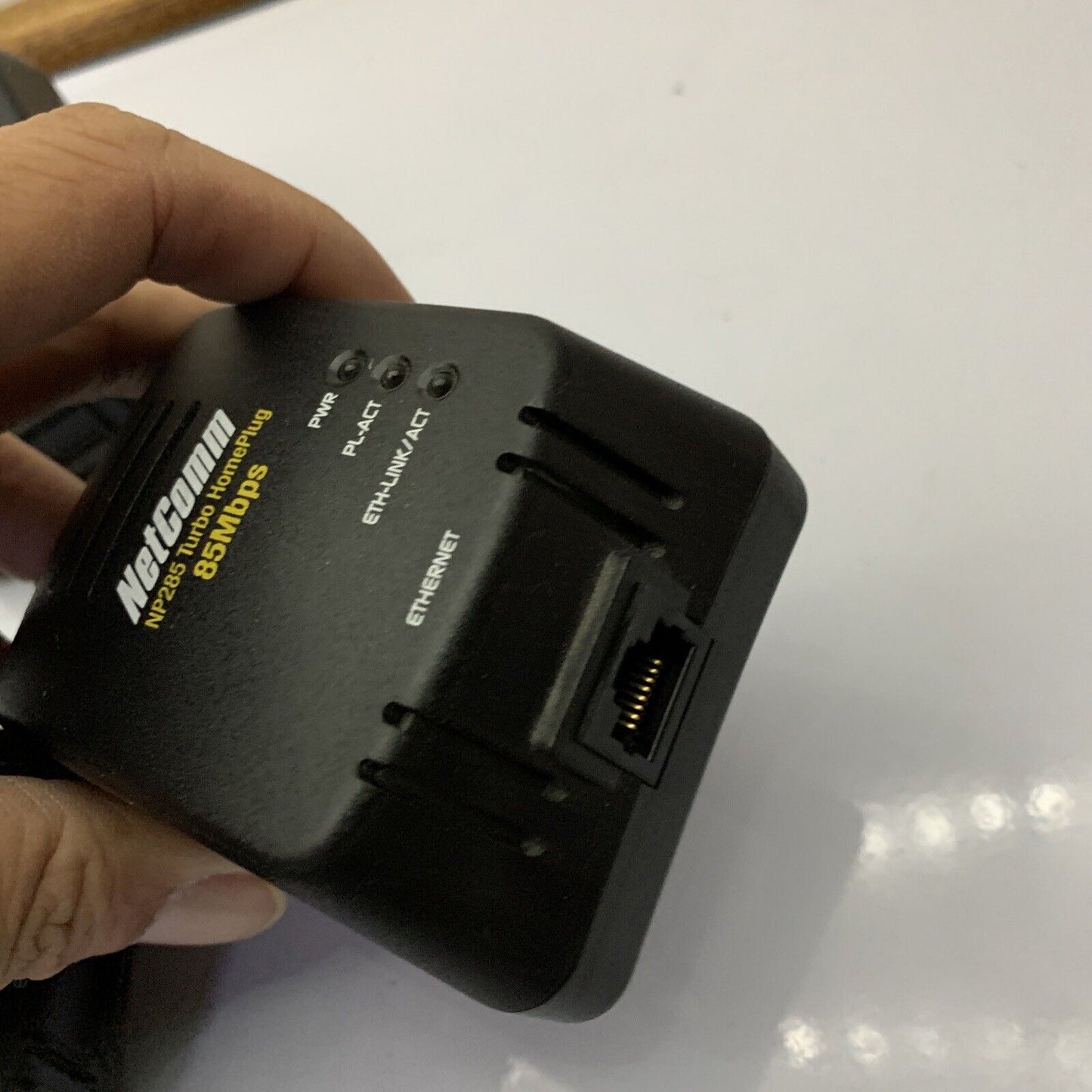 4x NetComm NP285 Turbo Homeplug 85 Mbps Powerline Networking