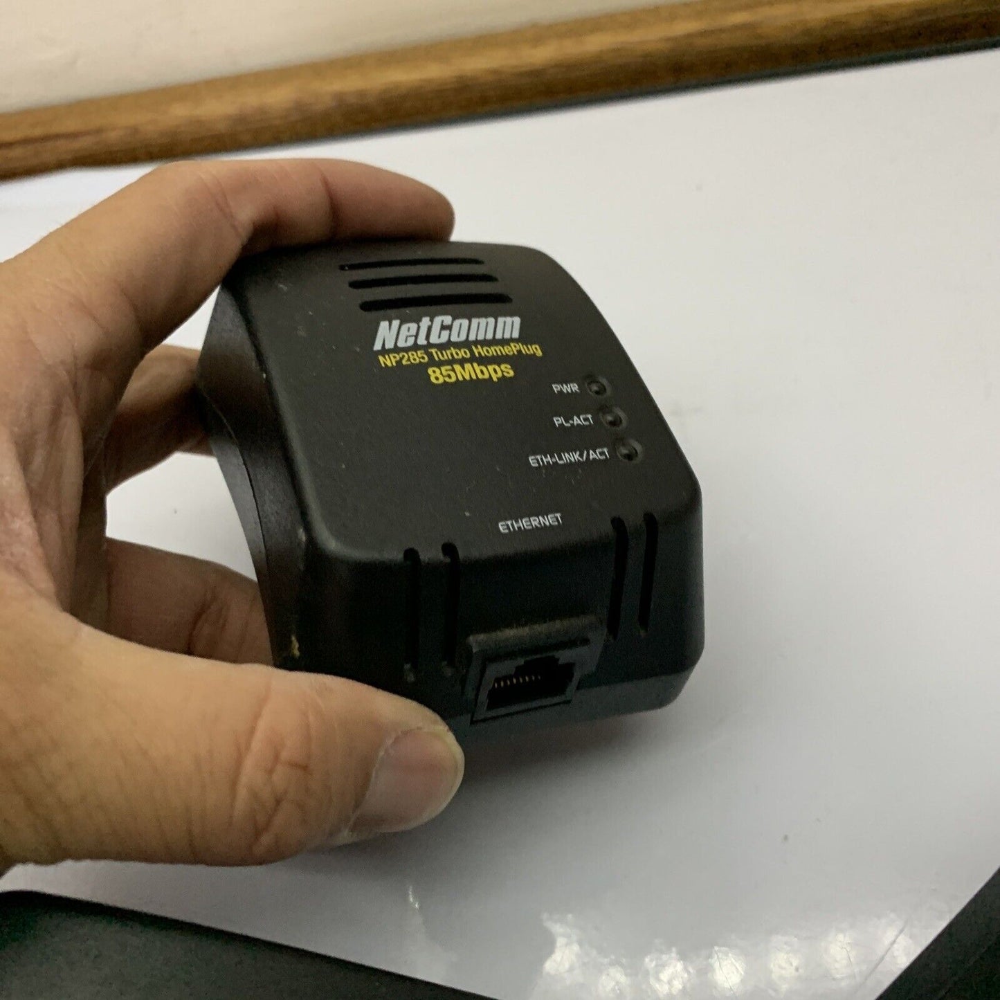 4x NetComm NP285 Turbo Homeplug 85 Mbps Powerline Networking