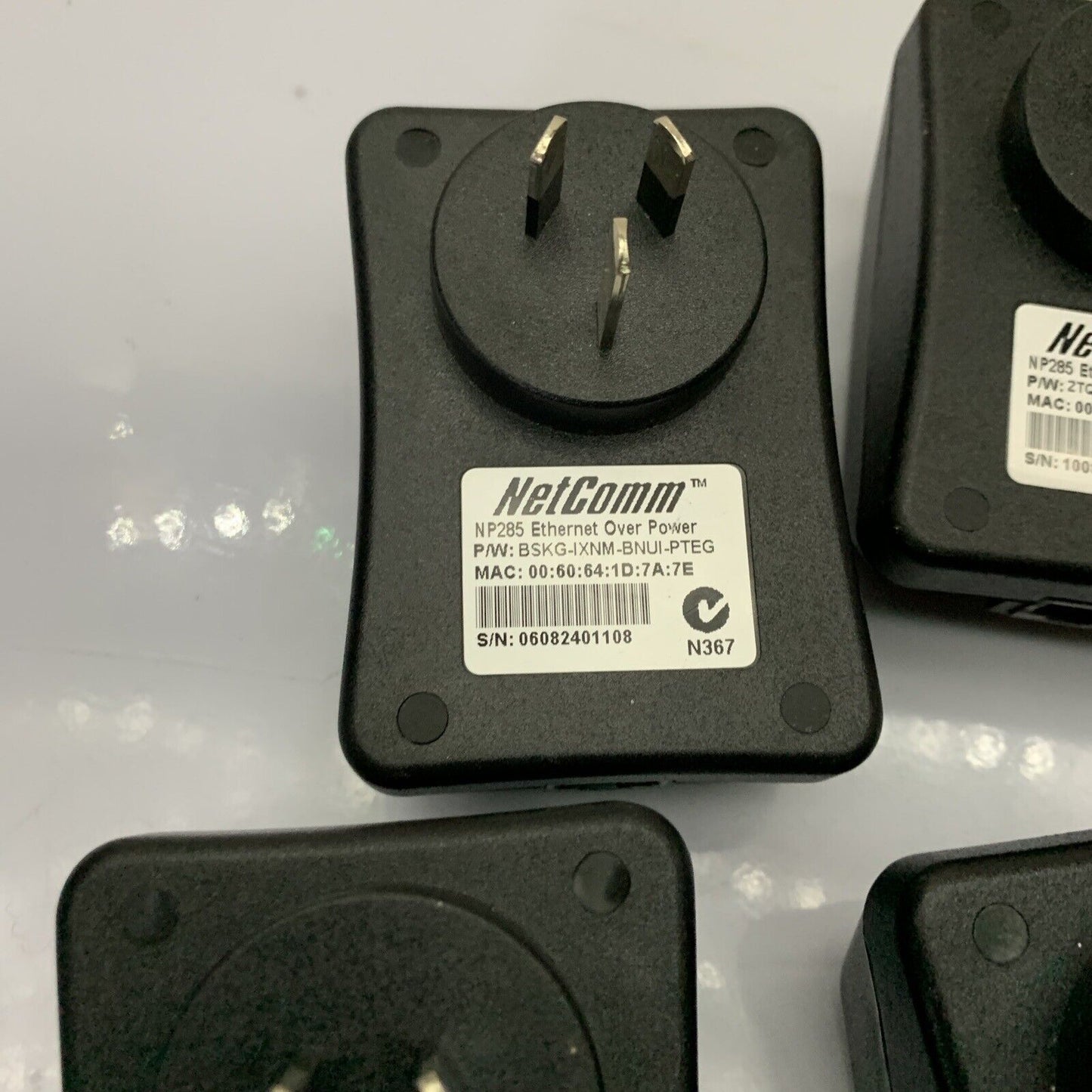 4x NetComm NP285 Turbo Homeplug 85 Mbps Powerline Networking