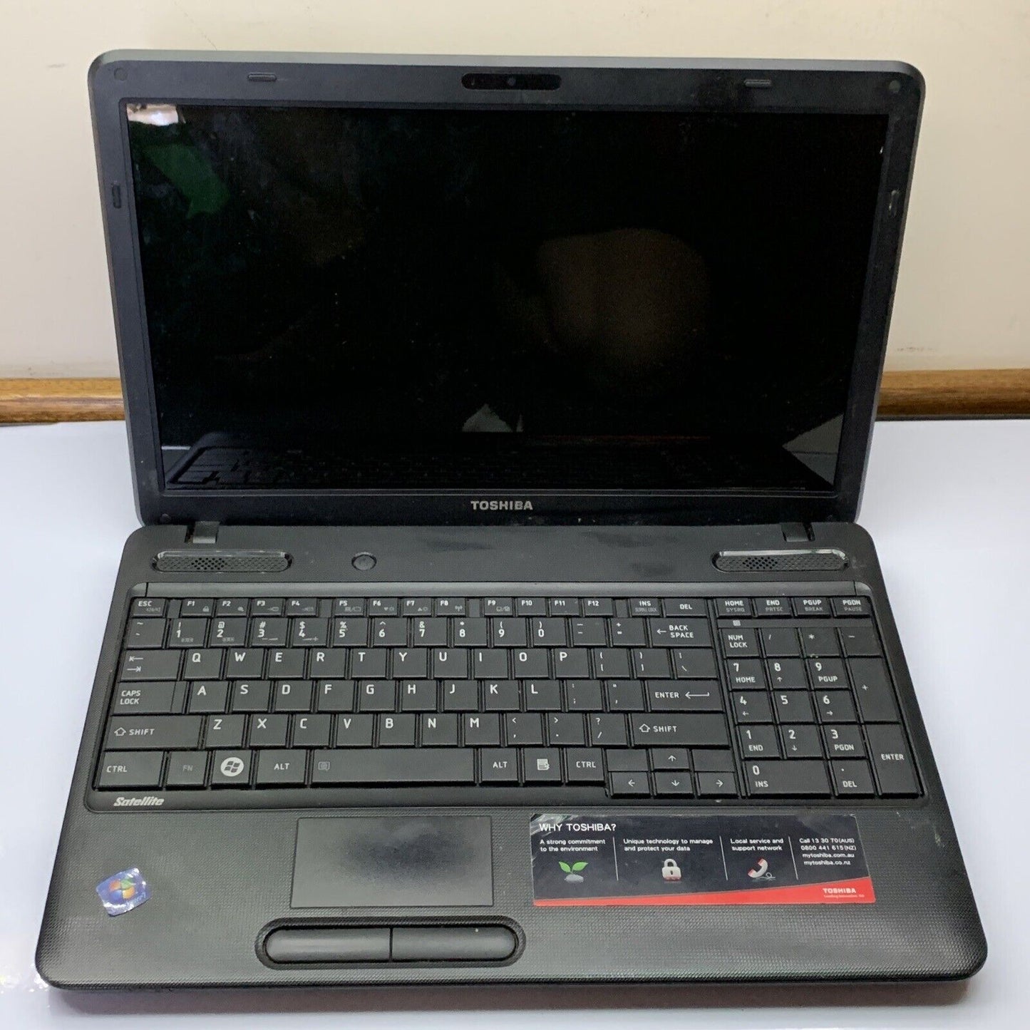 Toshiba Satellite Laptop AMD V140 Win 7 DVD 500GB 2gb *No Battery & Case Loose
