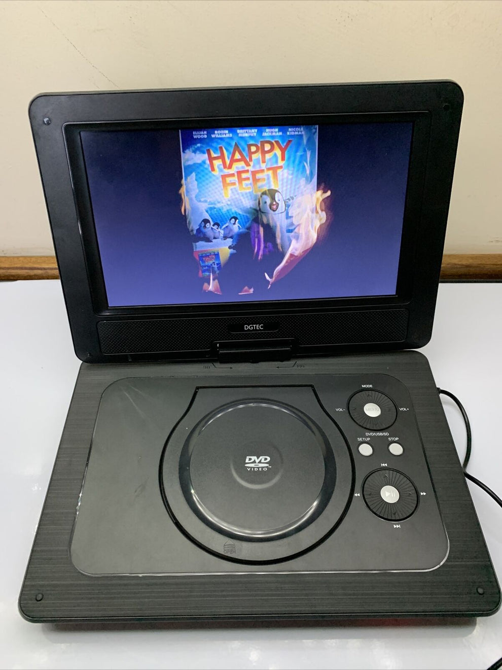 DGTEC 10.1" Portable DVD Player with Power Supply DGVJ10PDP Retro Unit