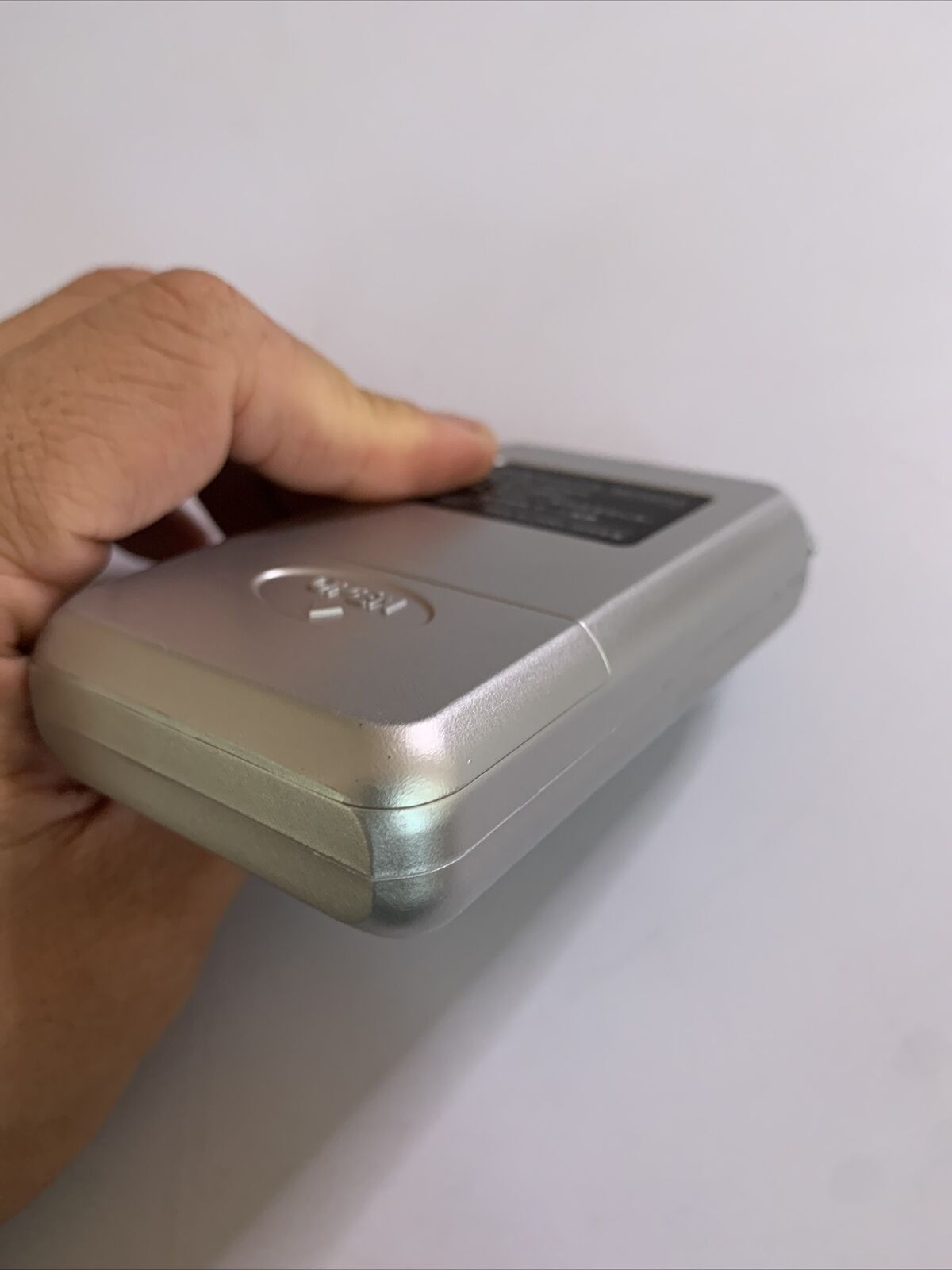 Audiocomm AM/FM Portable Pocket Radio with Built-in Speaker RAD-P2227S