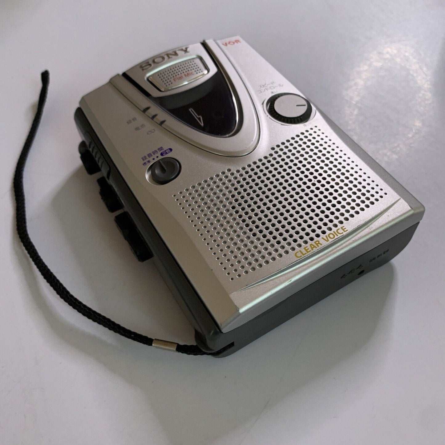 Sony Cassette Player Recorder TCM-400 *Requires Belt Change For Parts Or Repair