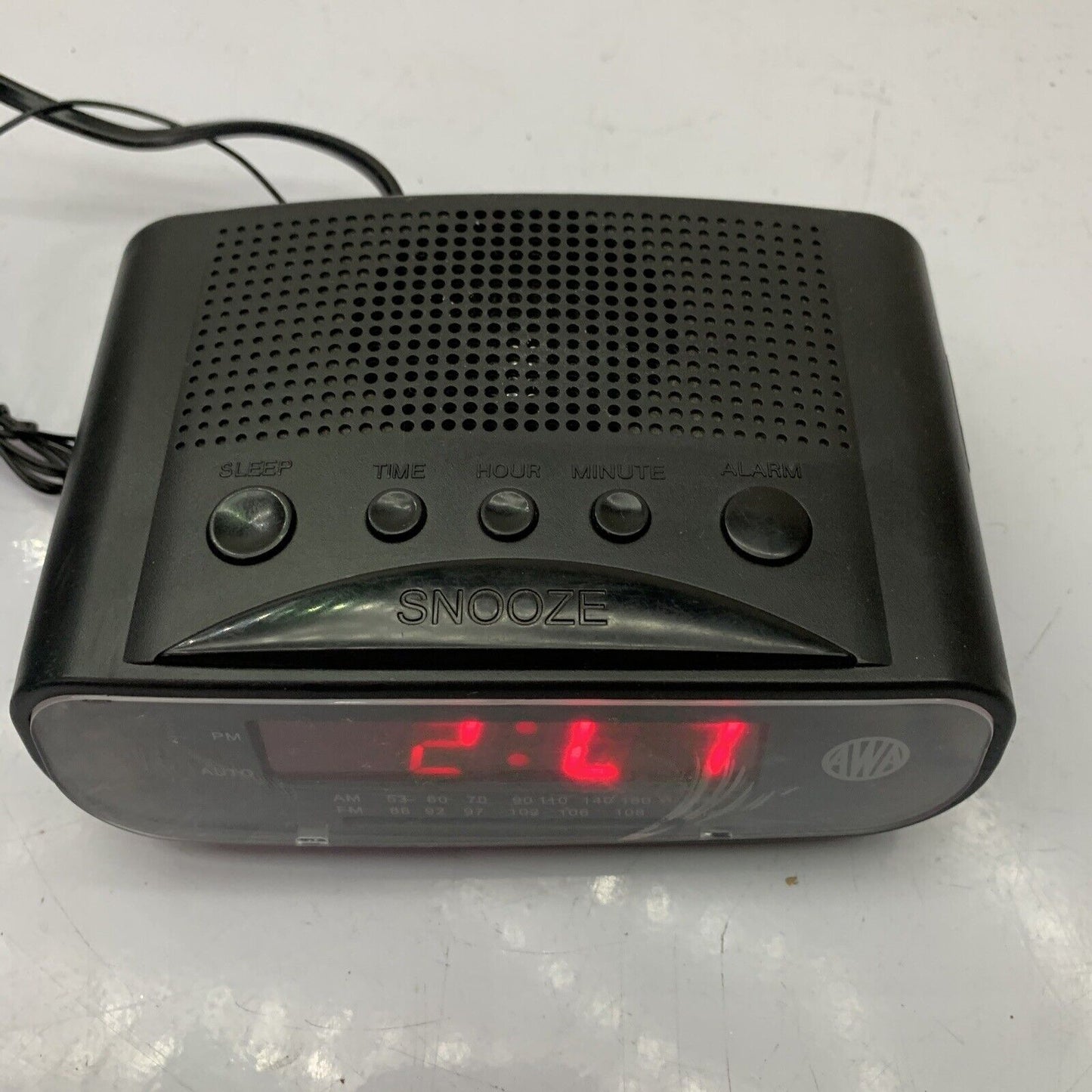 AWA AM/FM Radio Alarm Clock CR-325