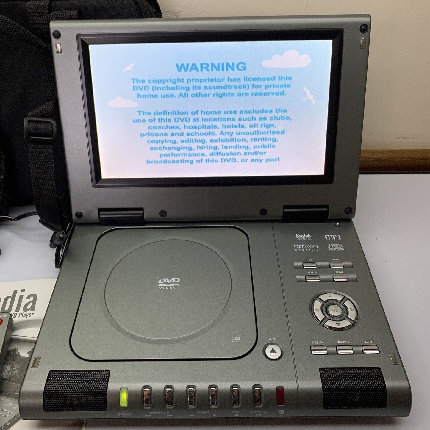 Soniq 9" Portable DVD Player QMD90B/2 Region 4