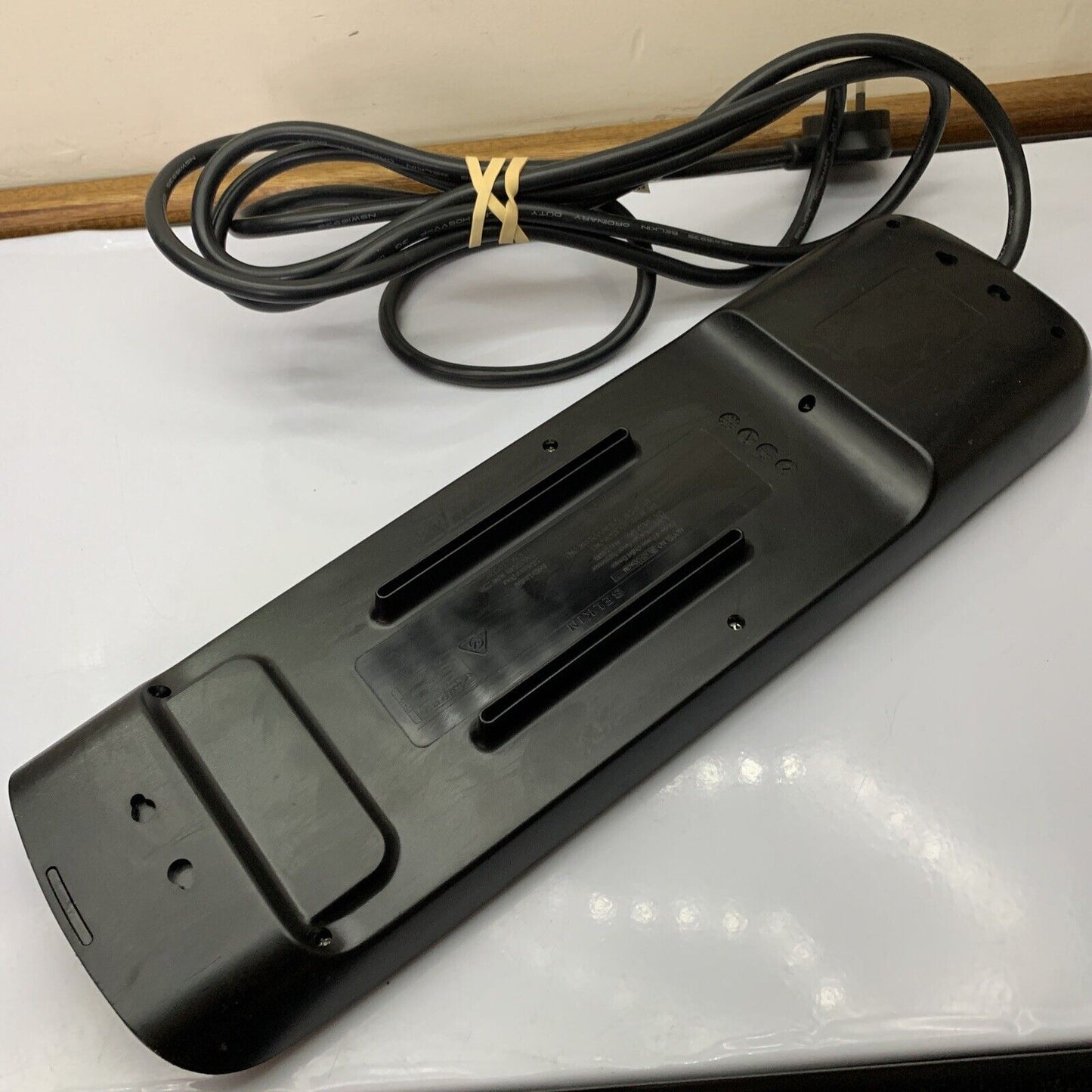 Belkin Ultimate Pro 4000 8-Port Power Surge Protector  BV108130AU3M