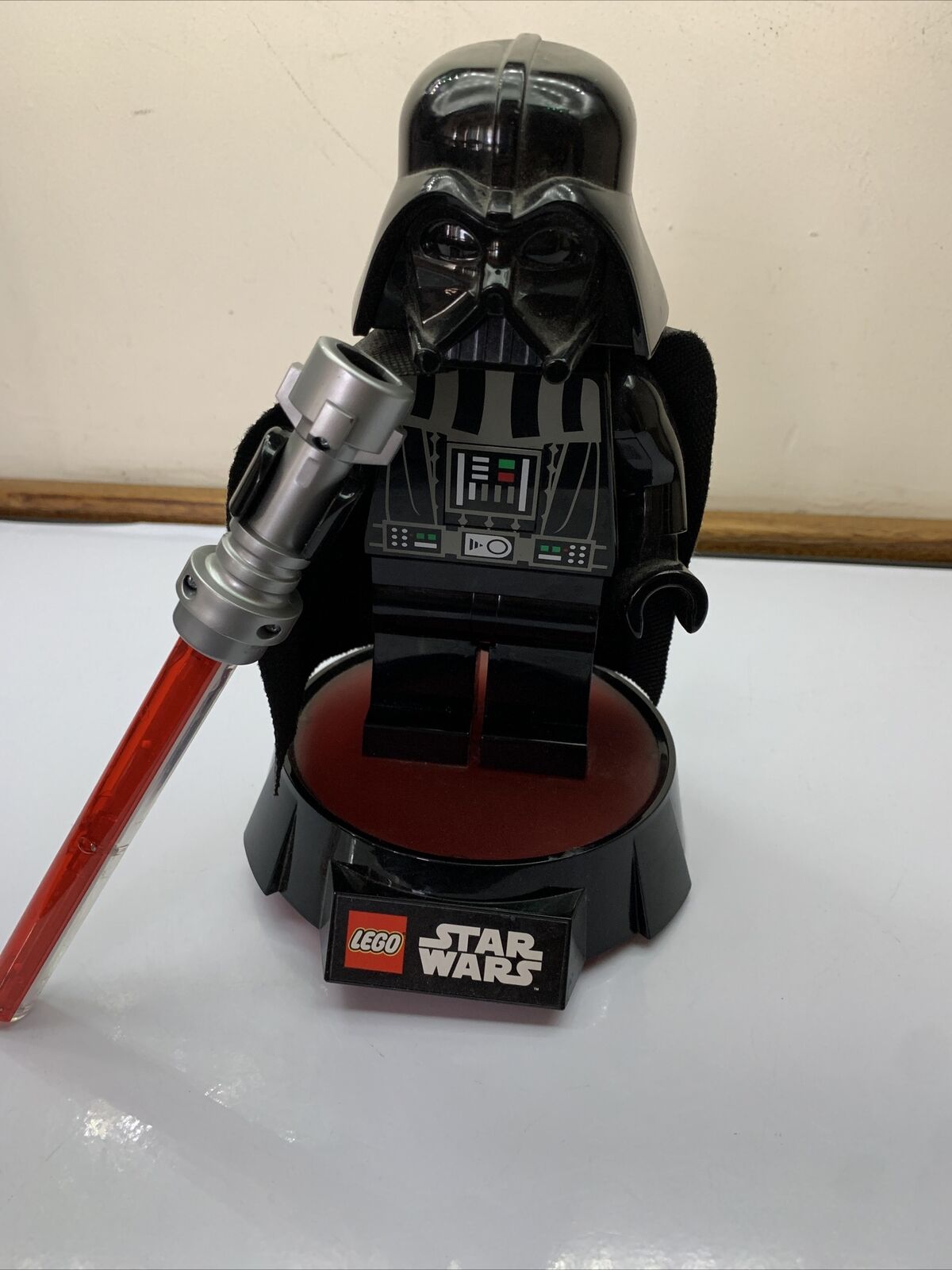 Darth Vader LEGO Star Wars 2017 Figure LED Desk Lamp 24cm